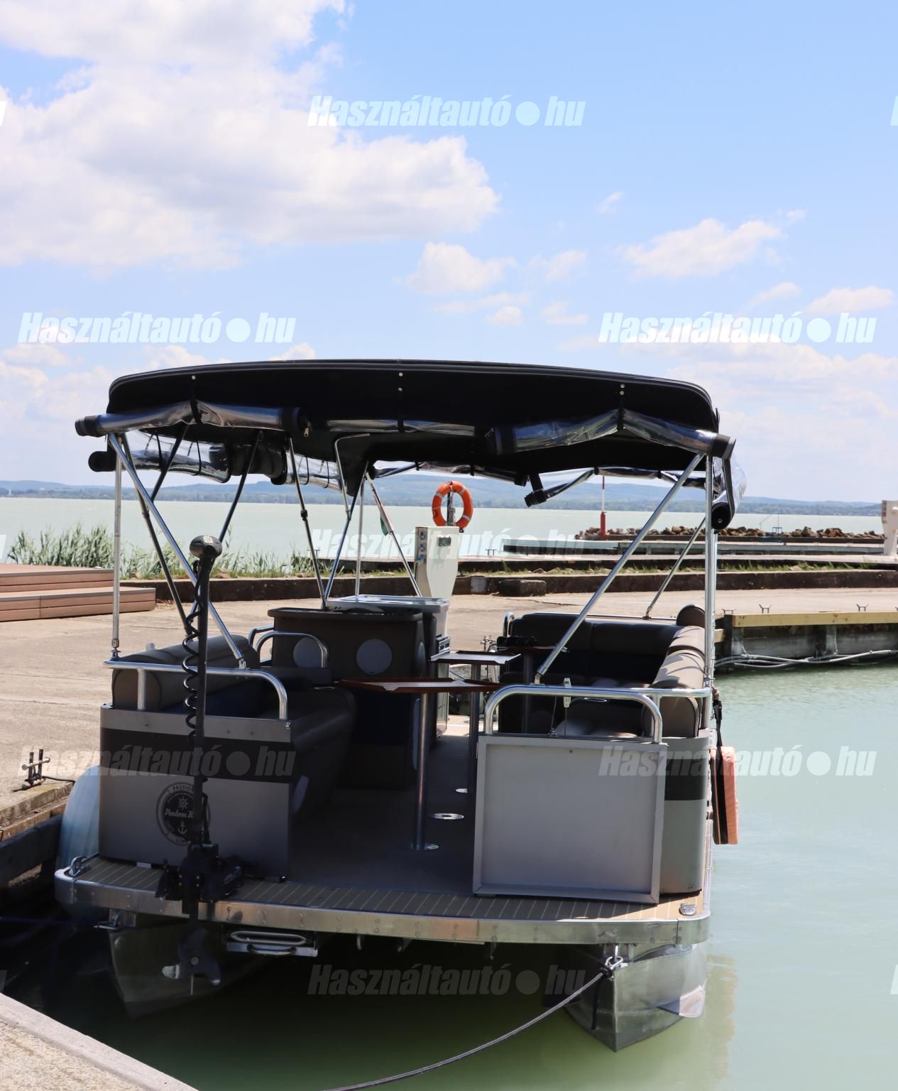 PONTOON BOAT 2020/6 - 1