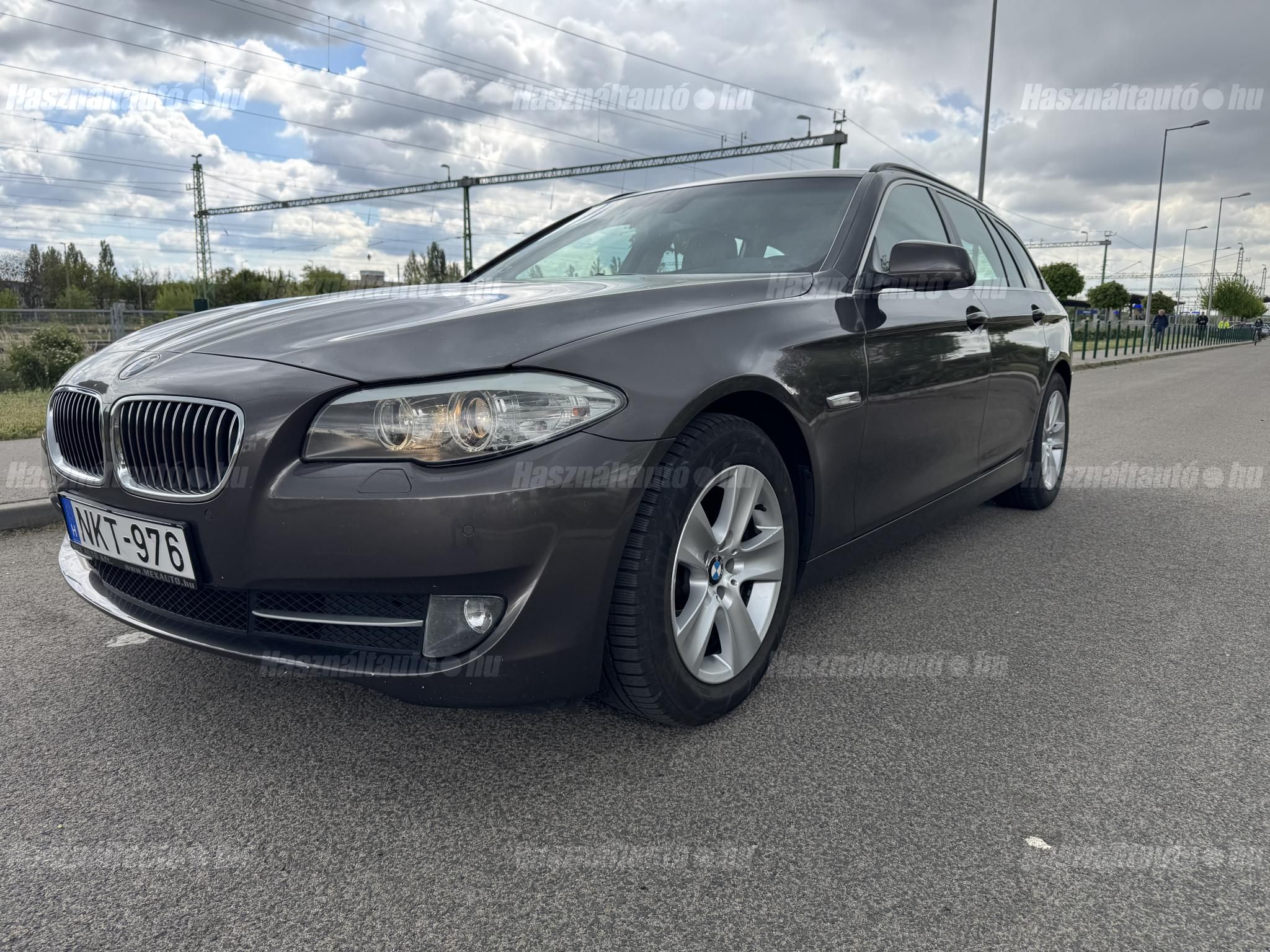 BMW 520 2011/2 - 1