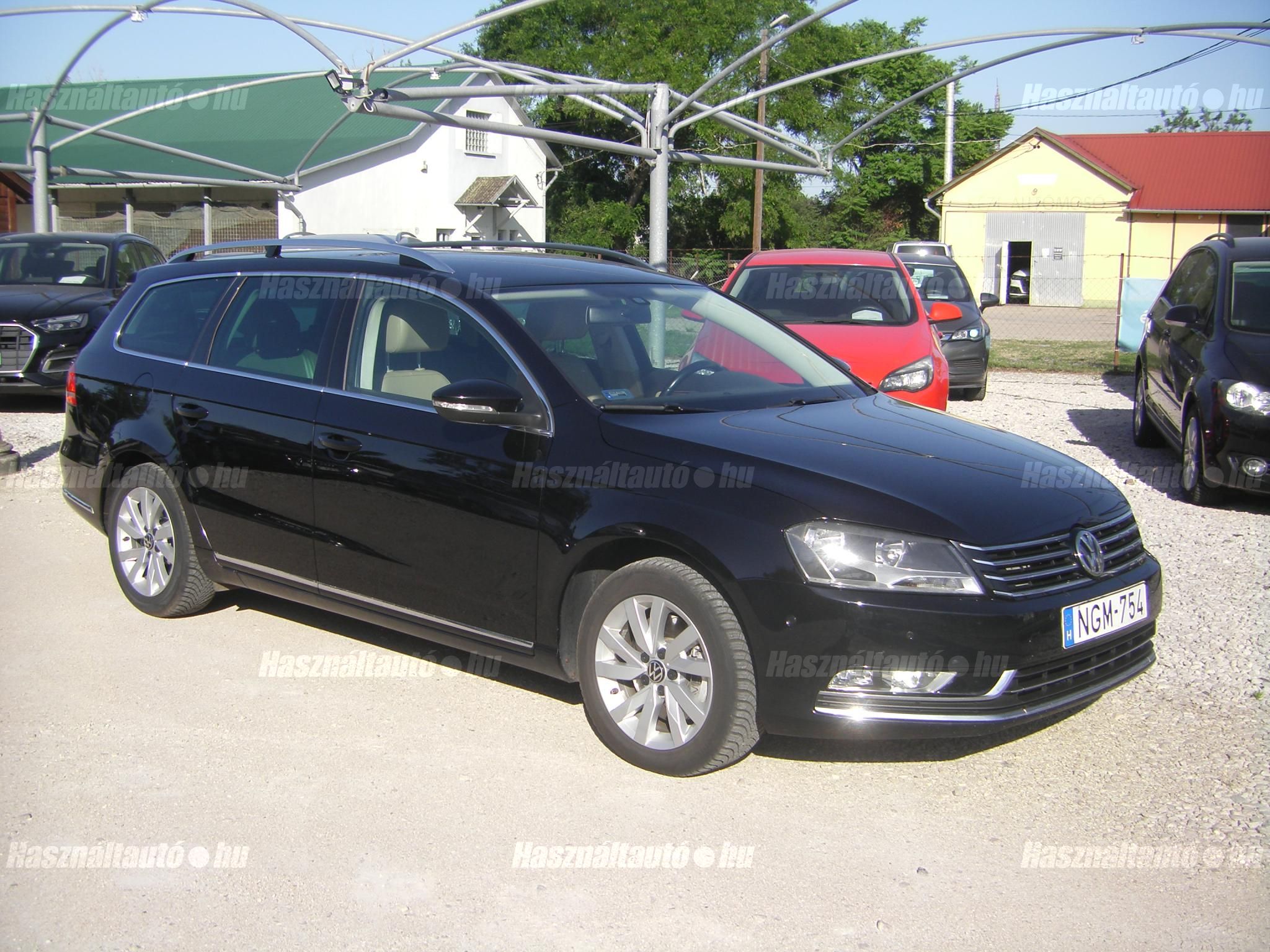 VOLKSWAGEN PASSAT VII 2013/10 - 1