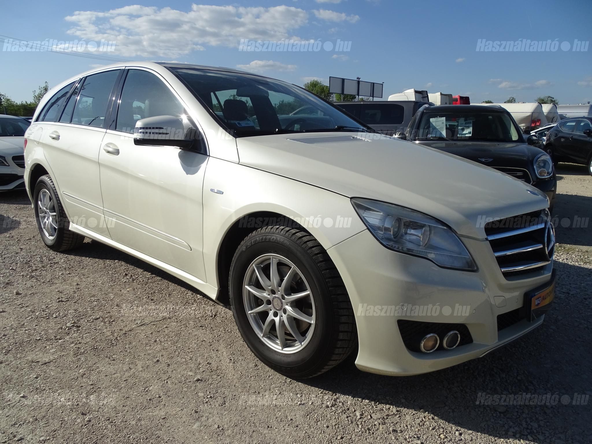 MERCEDES-BENZ R-OSZTÁLY 2010/10 - 1