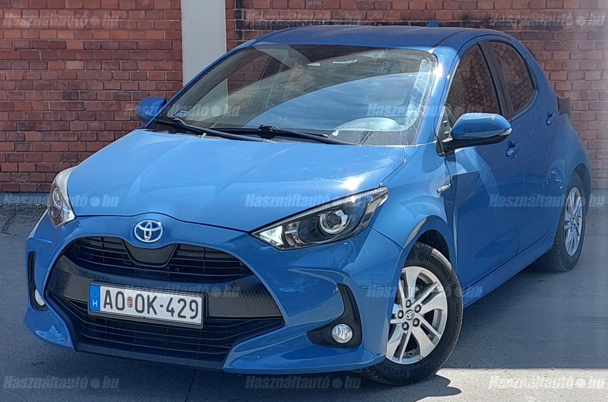 TOYOTA YARIS 2021/5 - 1