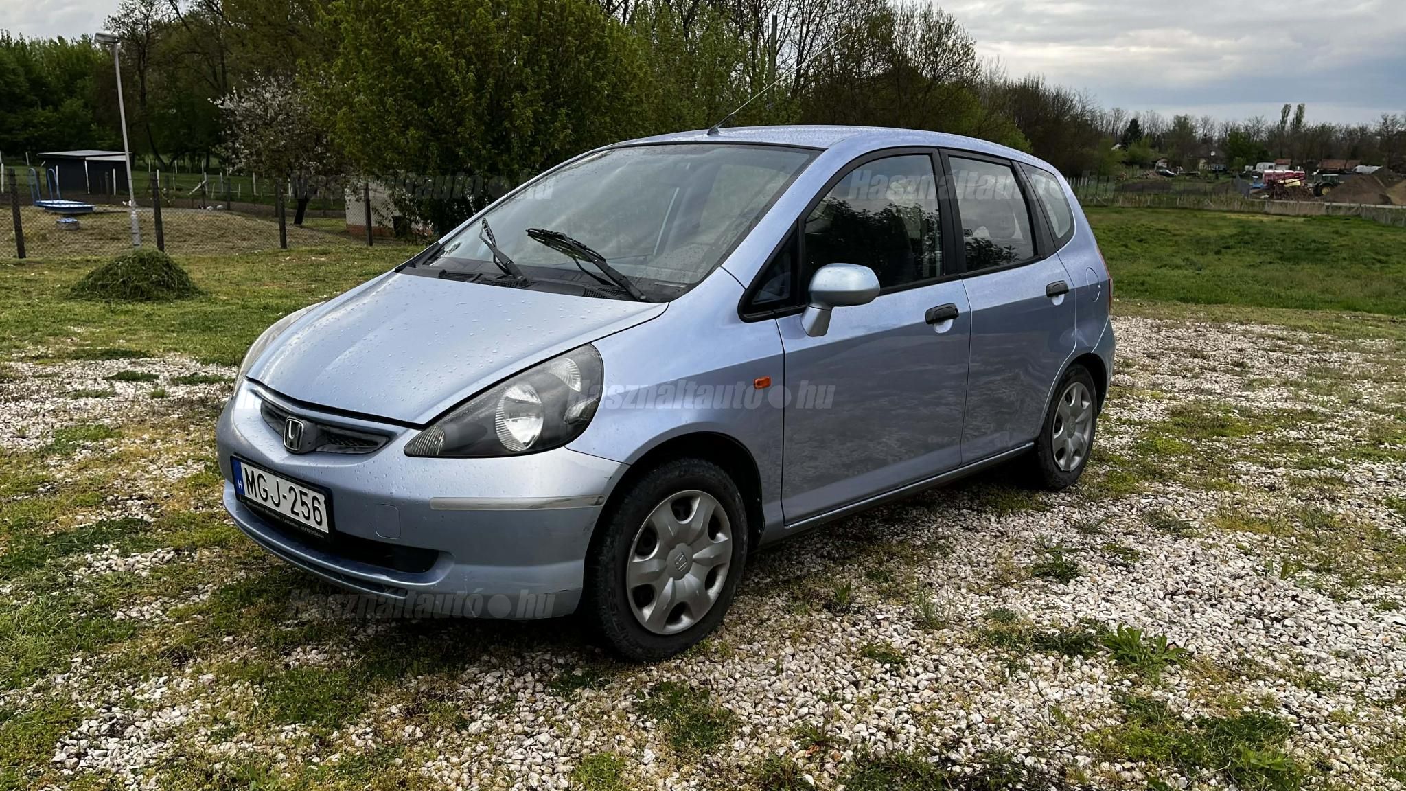 HONDA JAZZ 2002/8 - 1