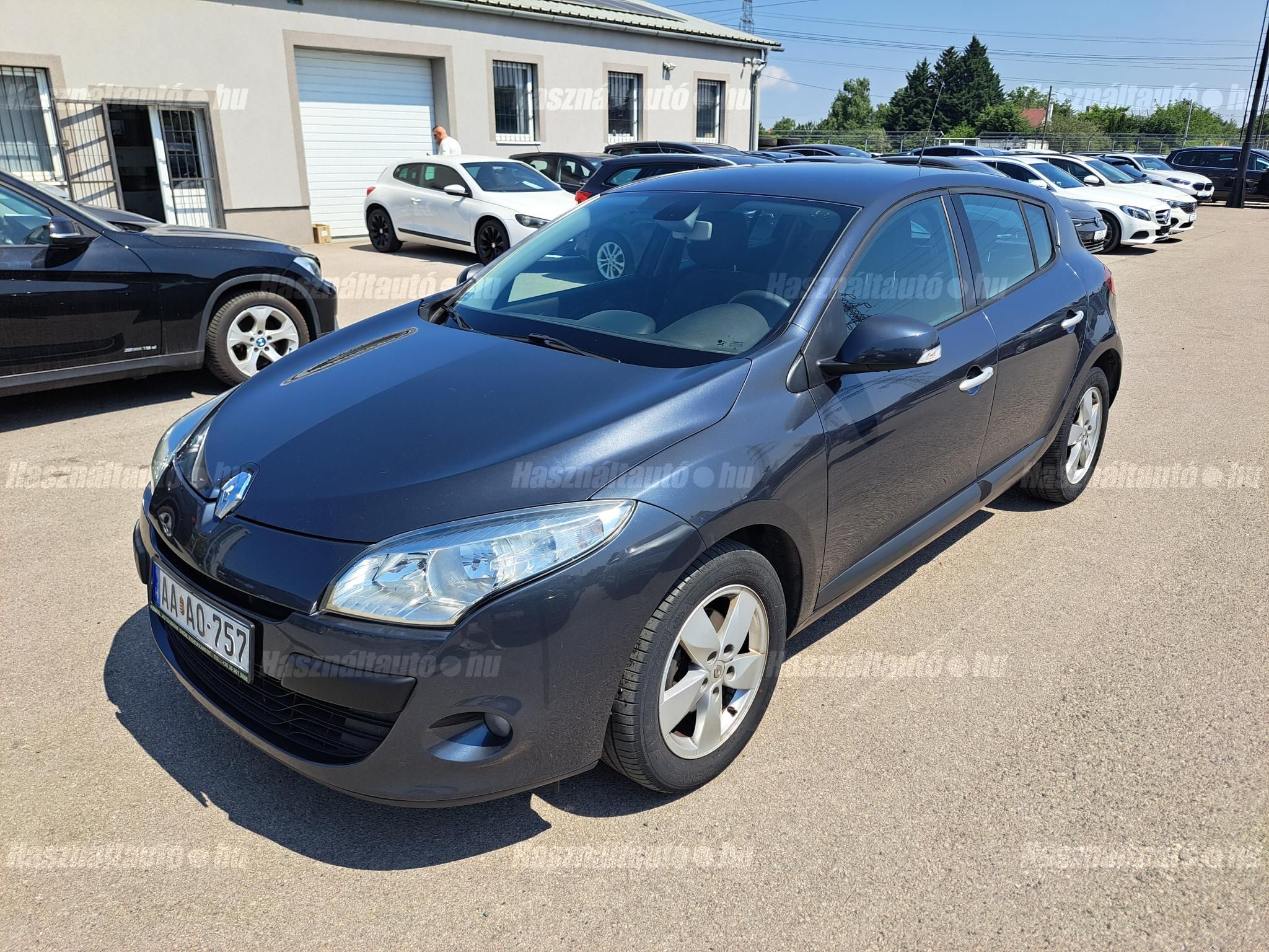 RENAULT MEGANE 2011/6 - 1