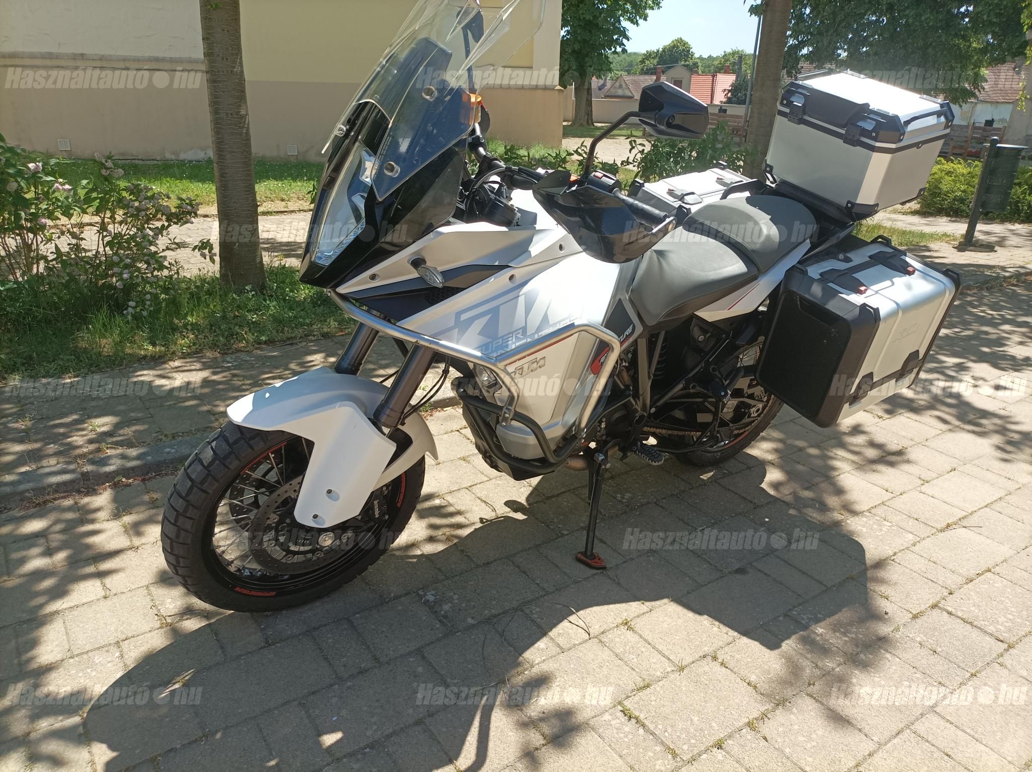 KTM 1290 SUPER ADVENTURE T 2015/7 - 1