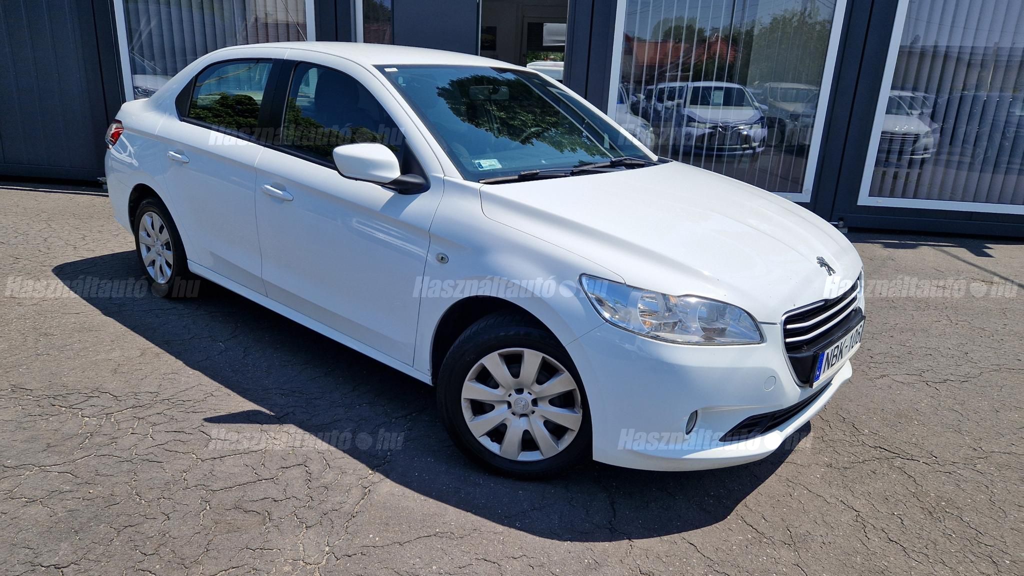 PEUGEOT 301 2015/4 - 1