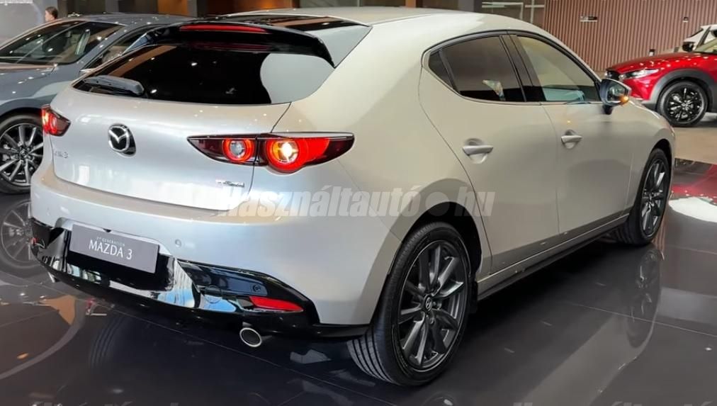 MAZDA 3 2026 - 1