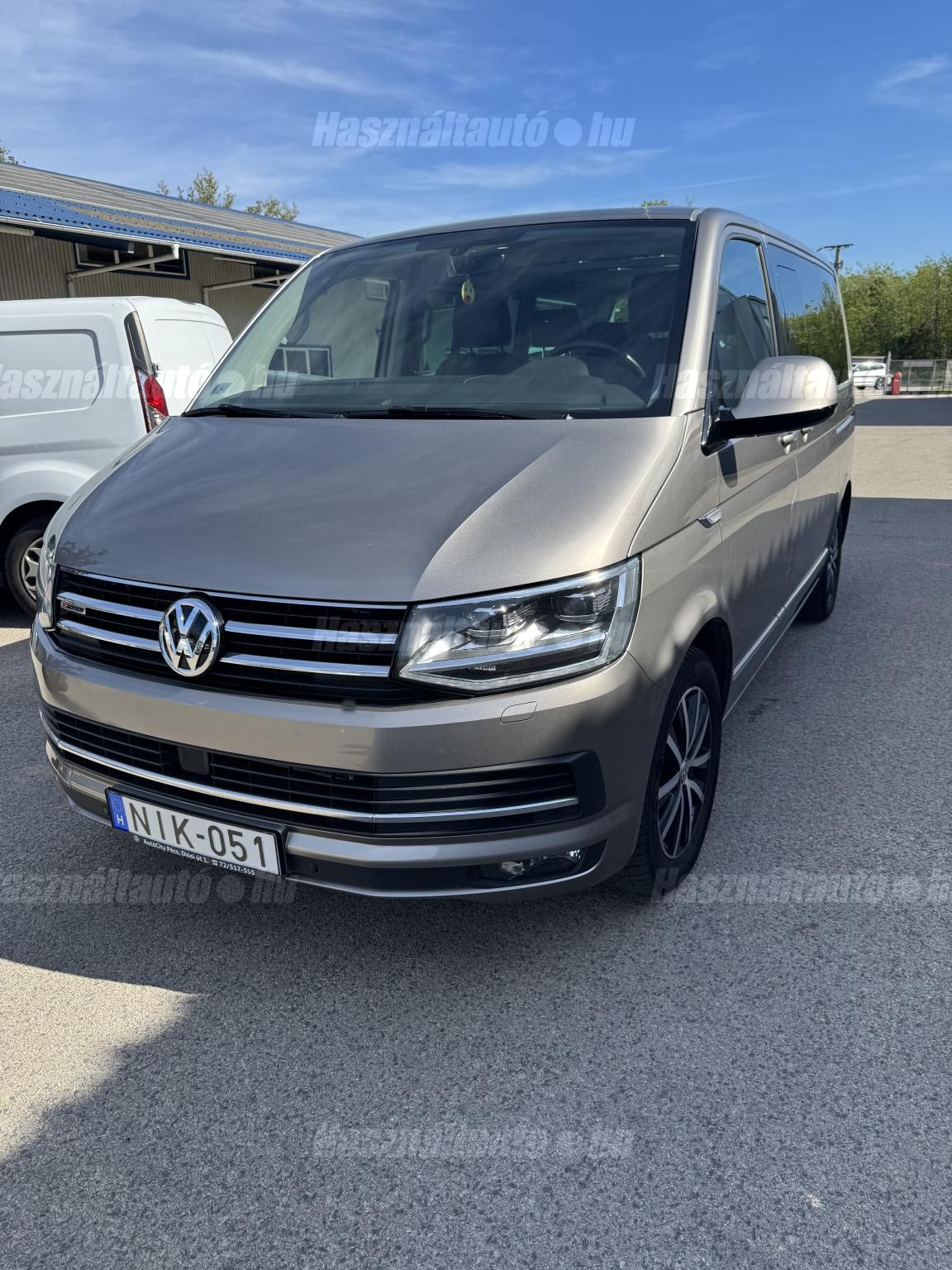 VOLKSWAGEN MULTIVAN 2017/5 - 1