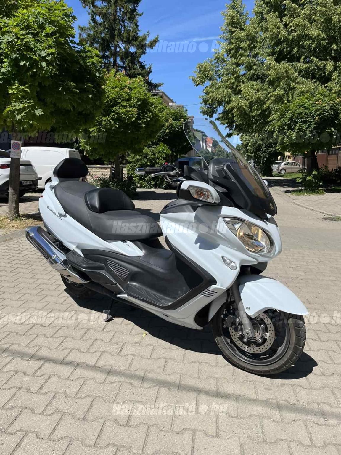 SUZUKI AN 650 BURGMAN 2014/10 - 1