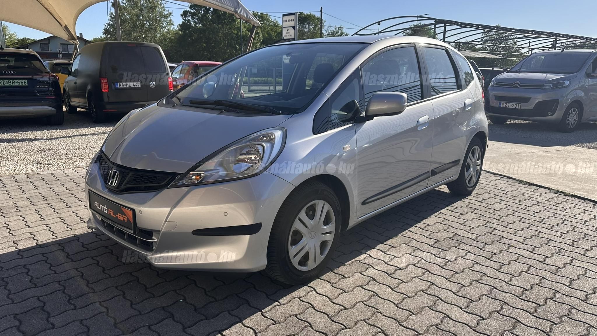 HONDA JAZZ 2012/11 - 1
