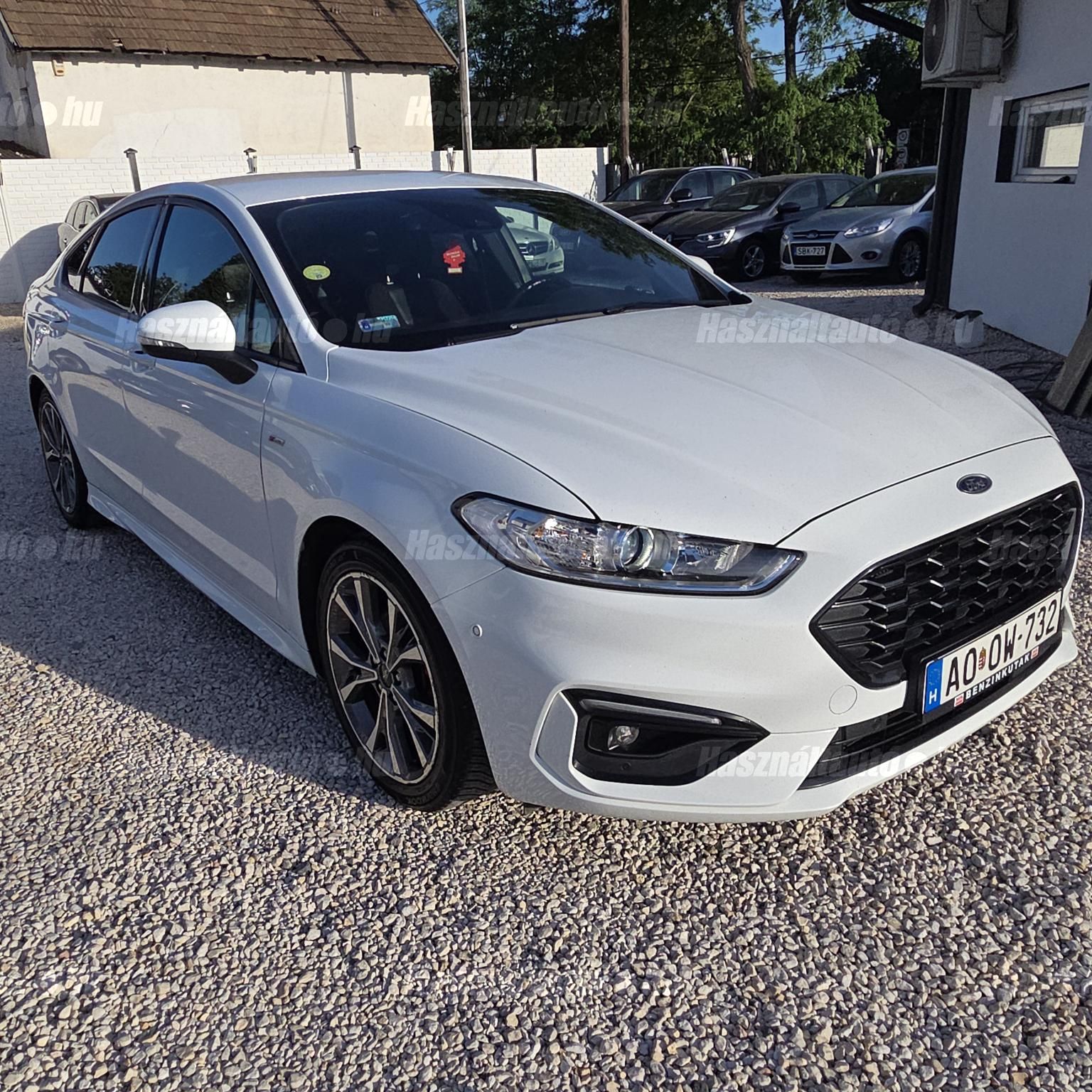 FORD MONDEO 2022/3 - 1