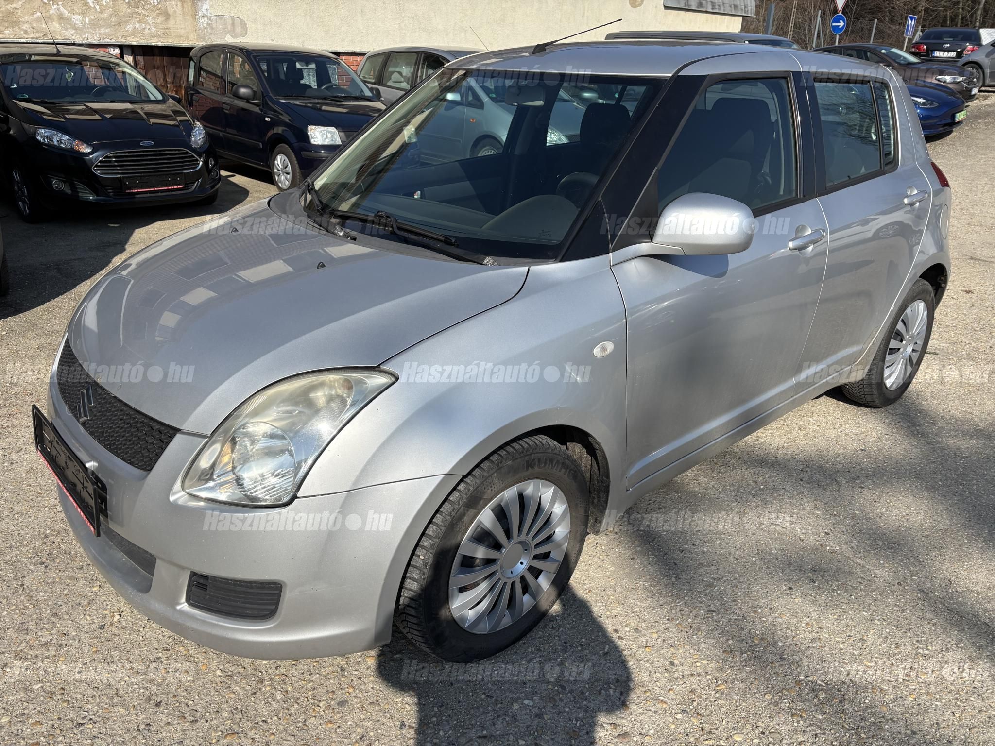 SUZUKI SWIFT 2008/8 - 1