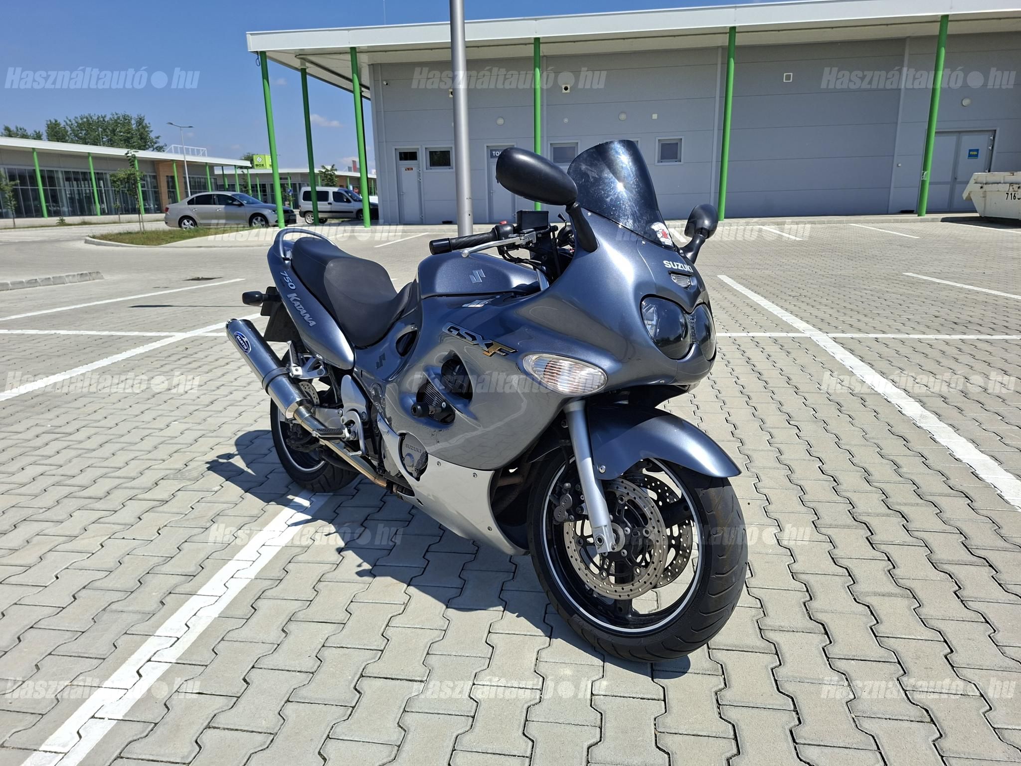 SUZUKI GSX 750 F 2005/7 - 1