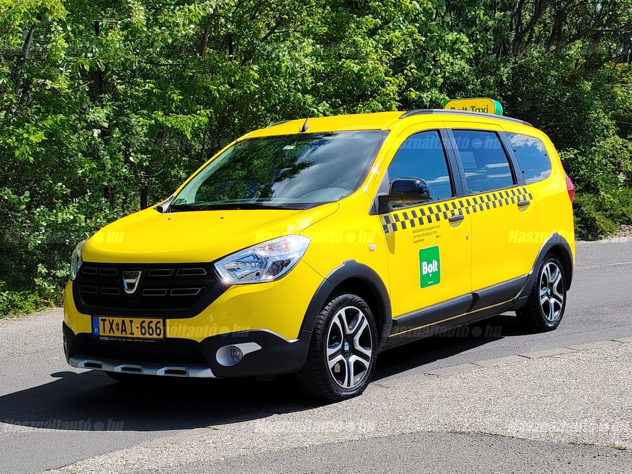 DACIA LODGY 2021/4 - 1