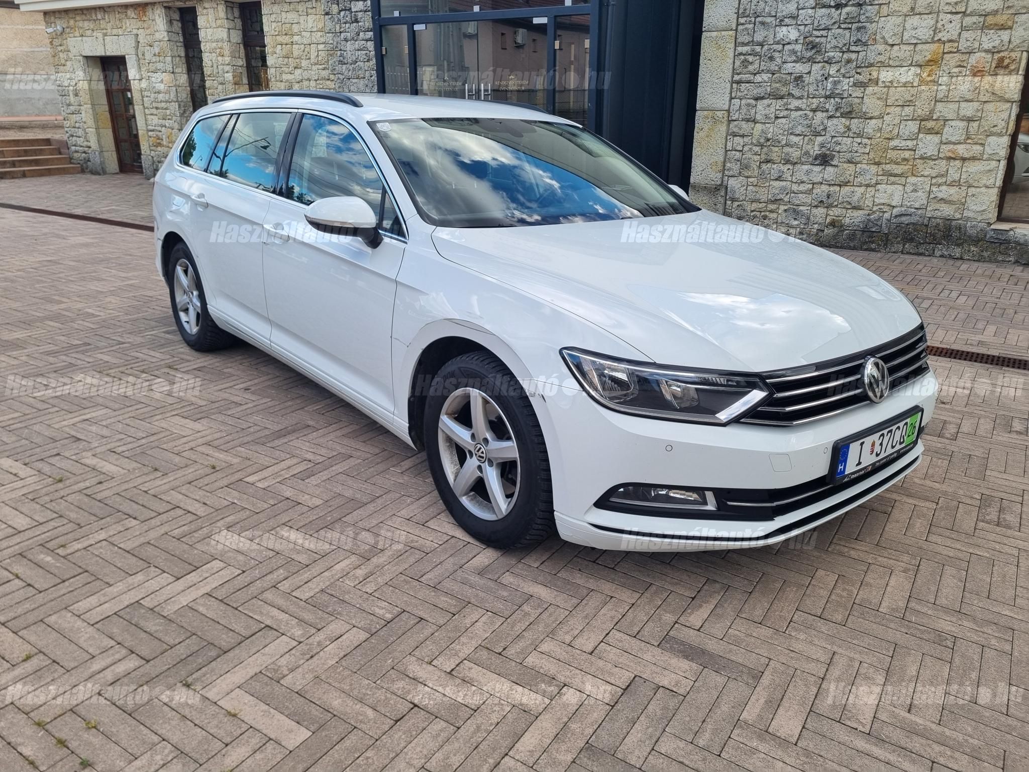 VOLKSWAGEN PASSAT VIII 2016/11 - 1