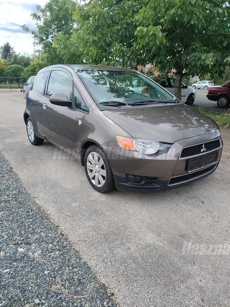 MITSUBISHI COLT 2011/7 - 1