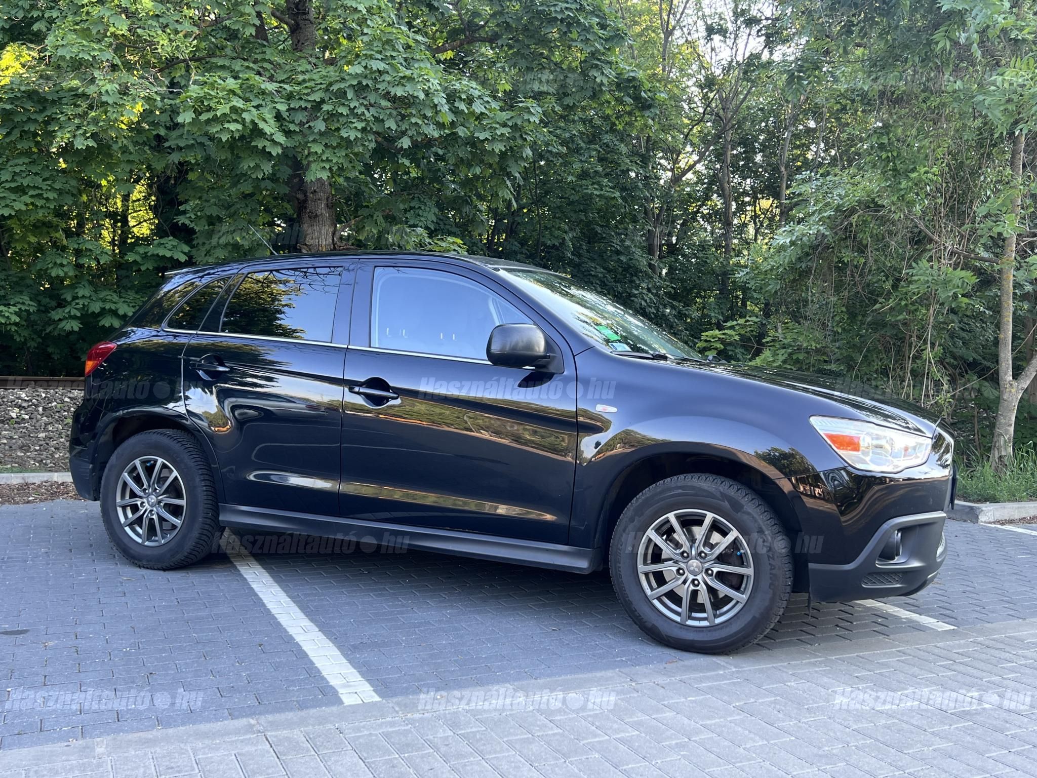 MITSUBISHI ASX 2012/3 - 1