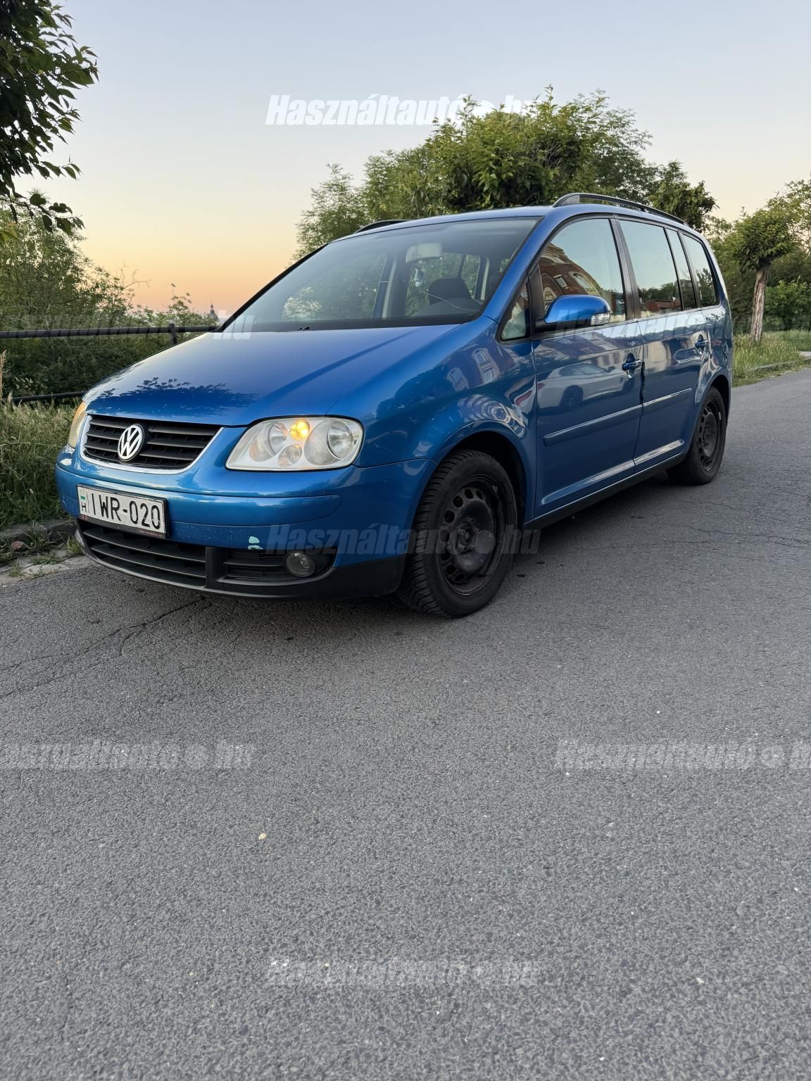 VOLKSWAGEN TOURAN 2003/9 - 1