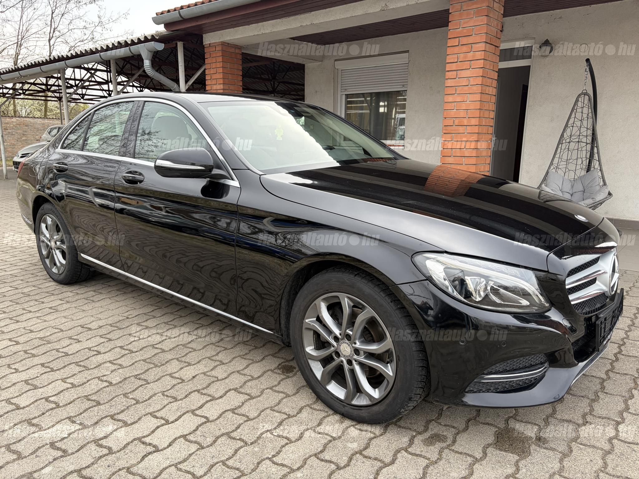 MERCEDES-BENZ C 220 2015/6 - 1