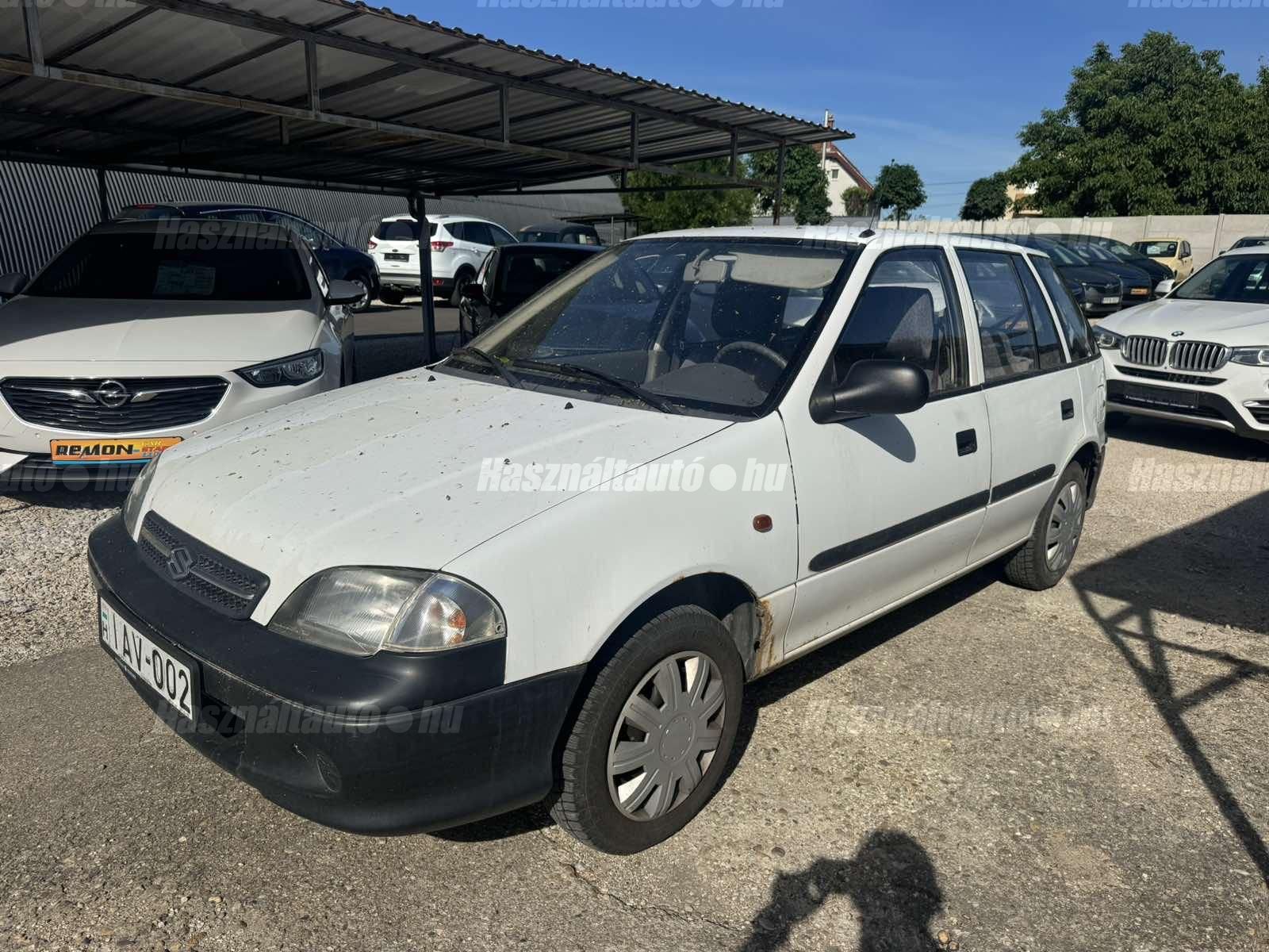 SUZUKI SWIFT 2002/4 - 1