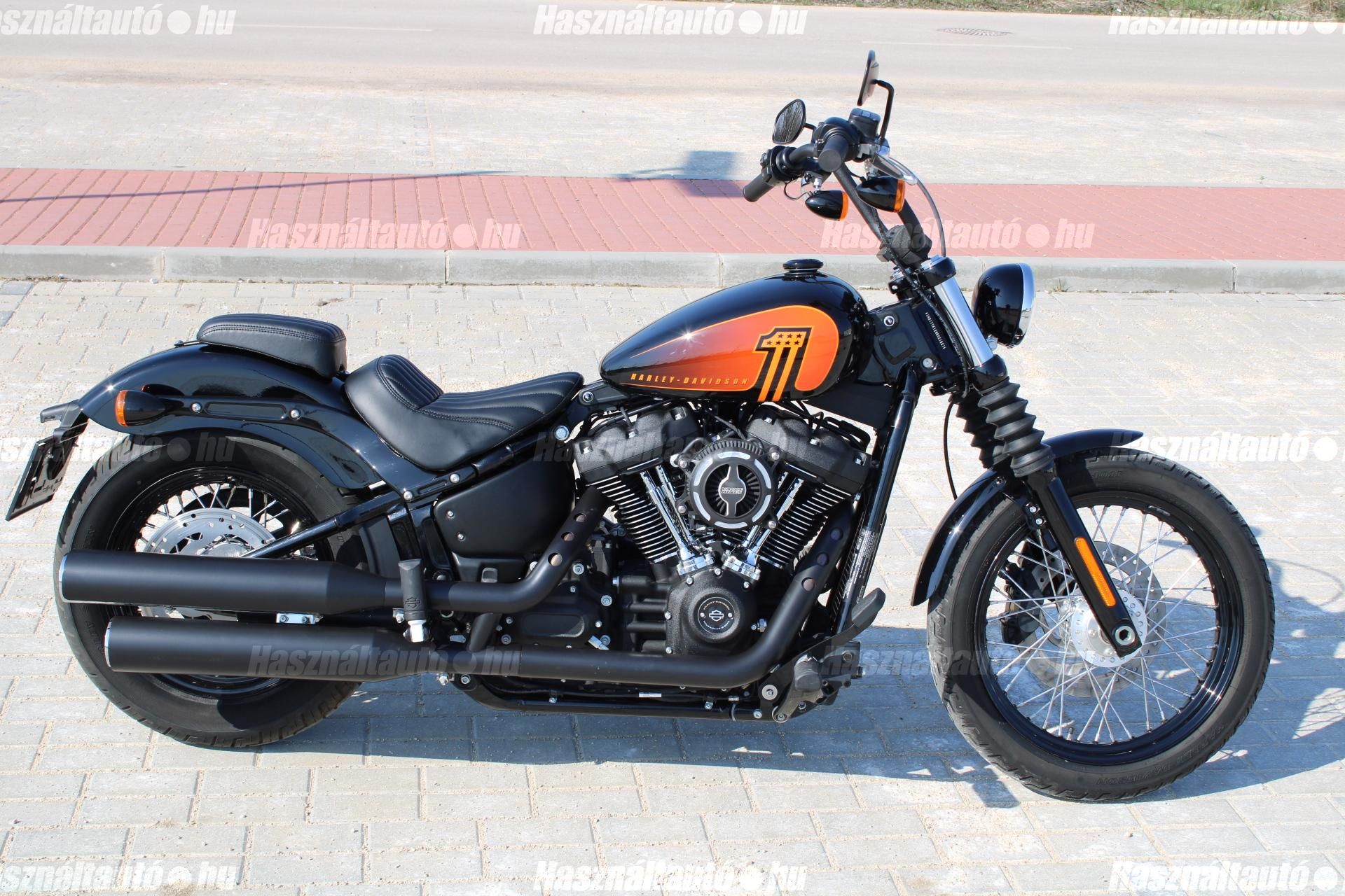 HARLEY-DAVIDSON STREET BOB 2021/6 - 1