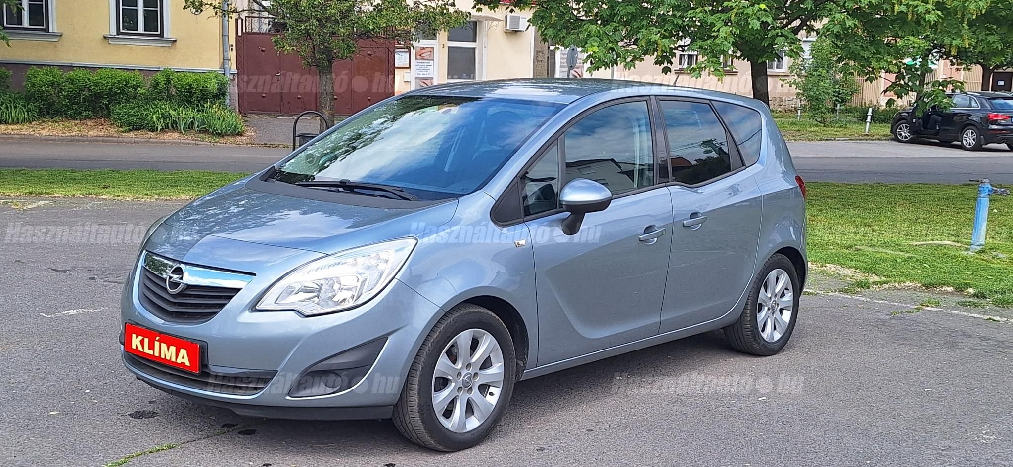 OPEL MERIVA 2011/2 - 1