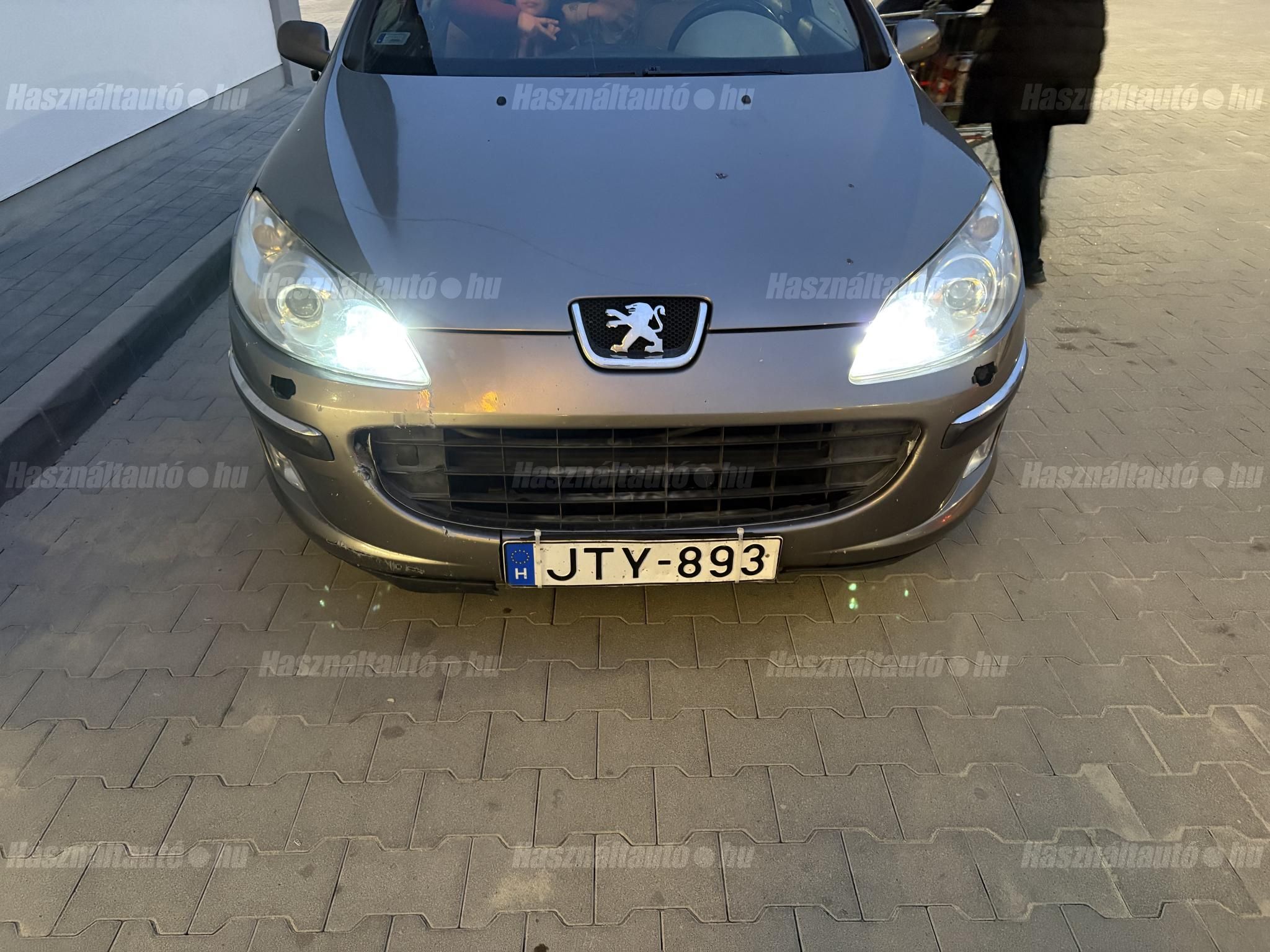 PEUGEOT 407 2004/5 - 1