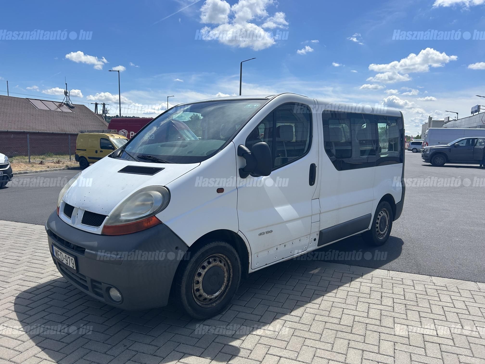 RENAULT TRAFIC 2006/3 - 1