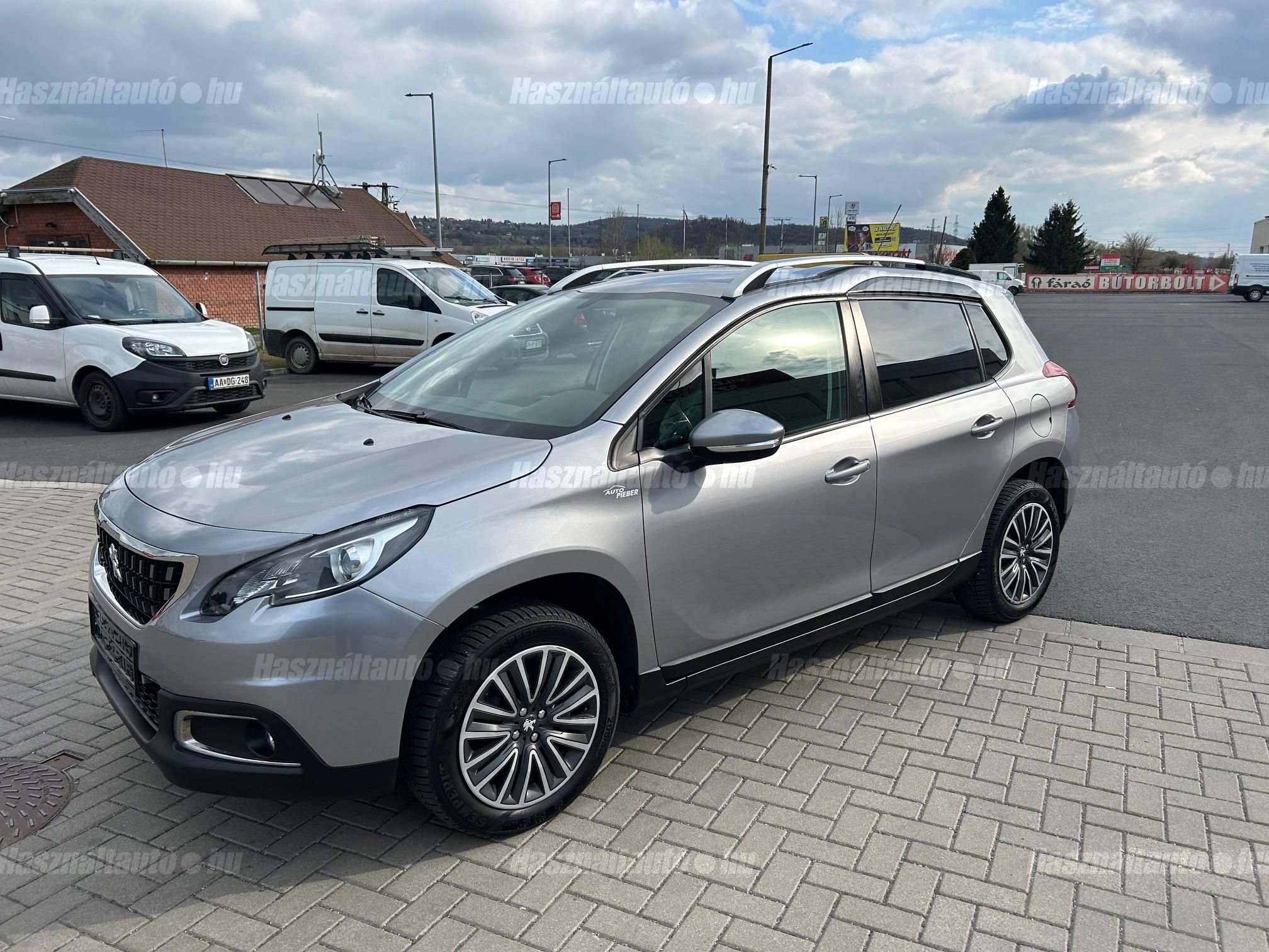 PEUGEOT 2008 2019/4 - 1