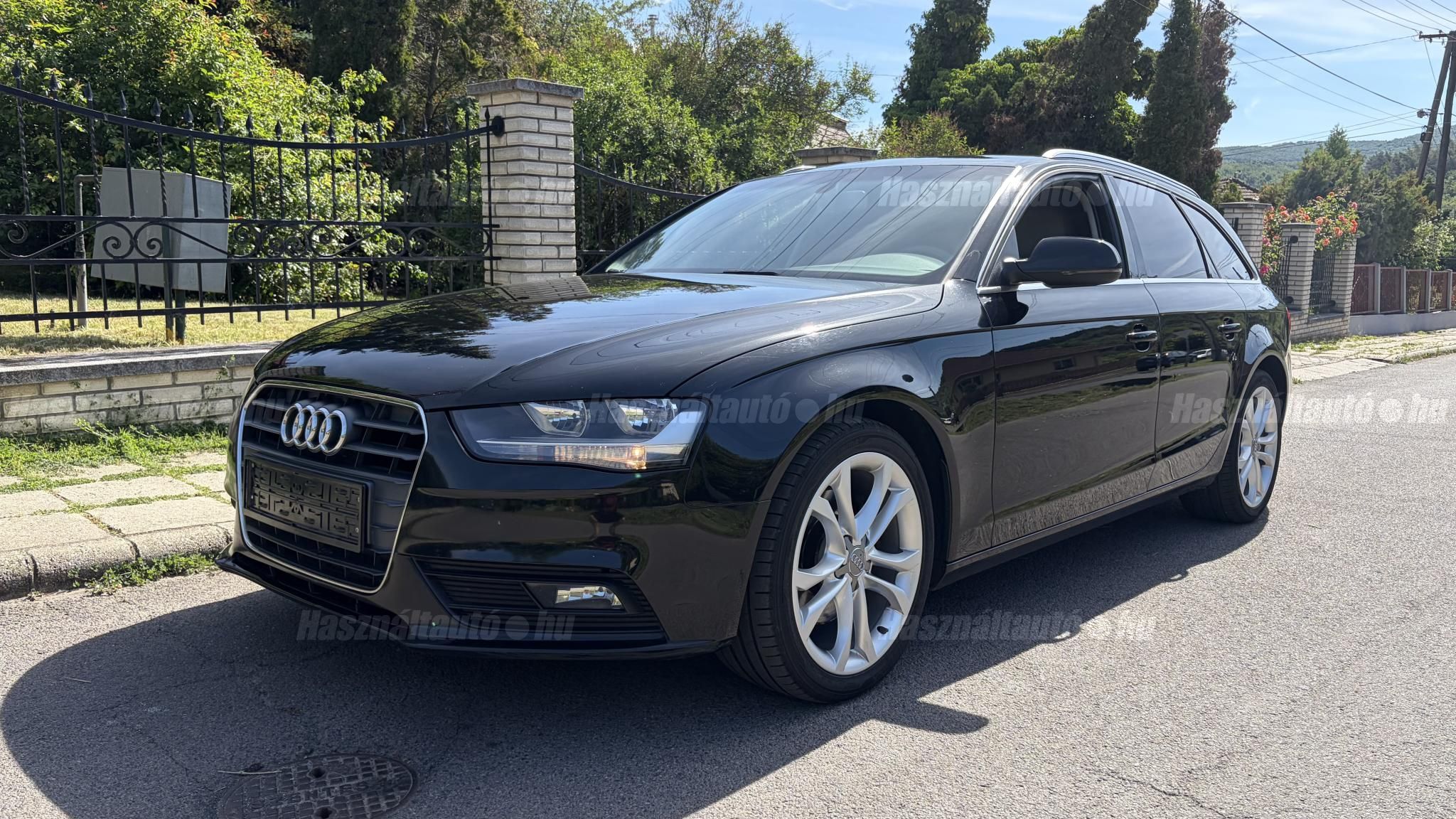 AUDI A4 2013/7 - 1