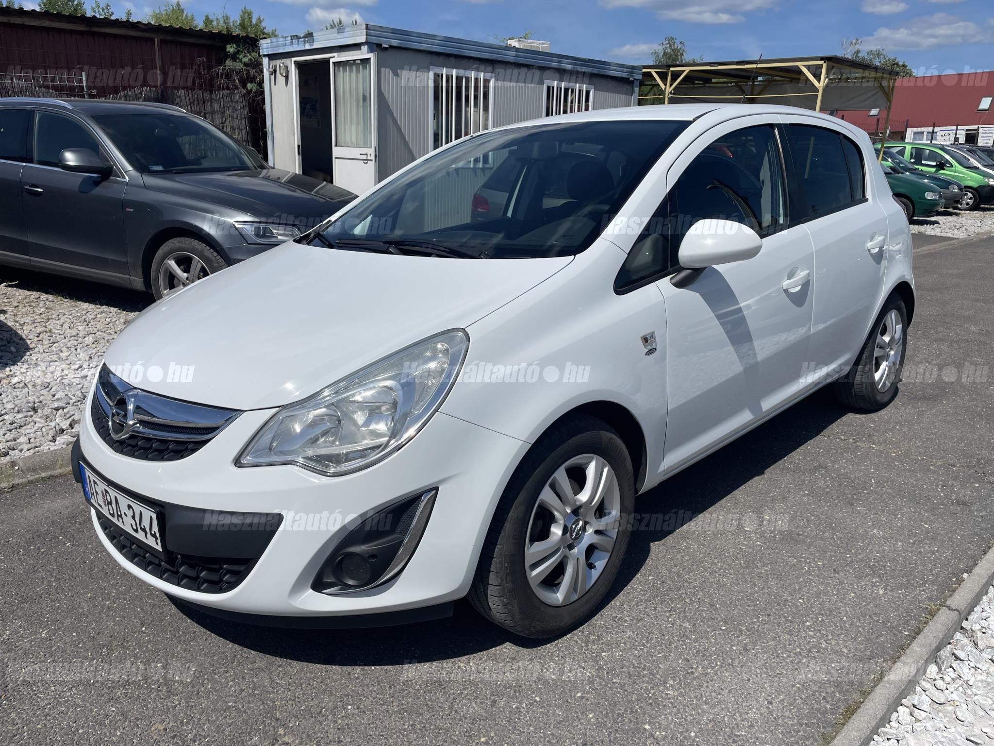 OPEL CORSA D 2011/4 - 1