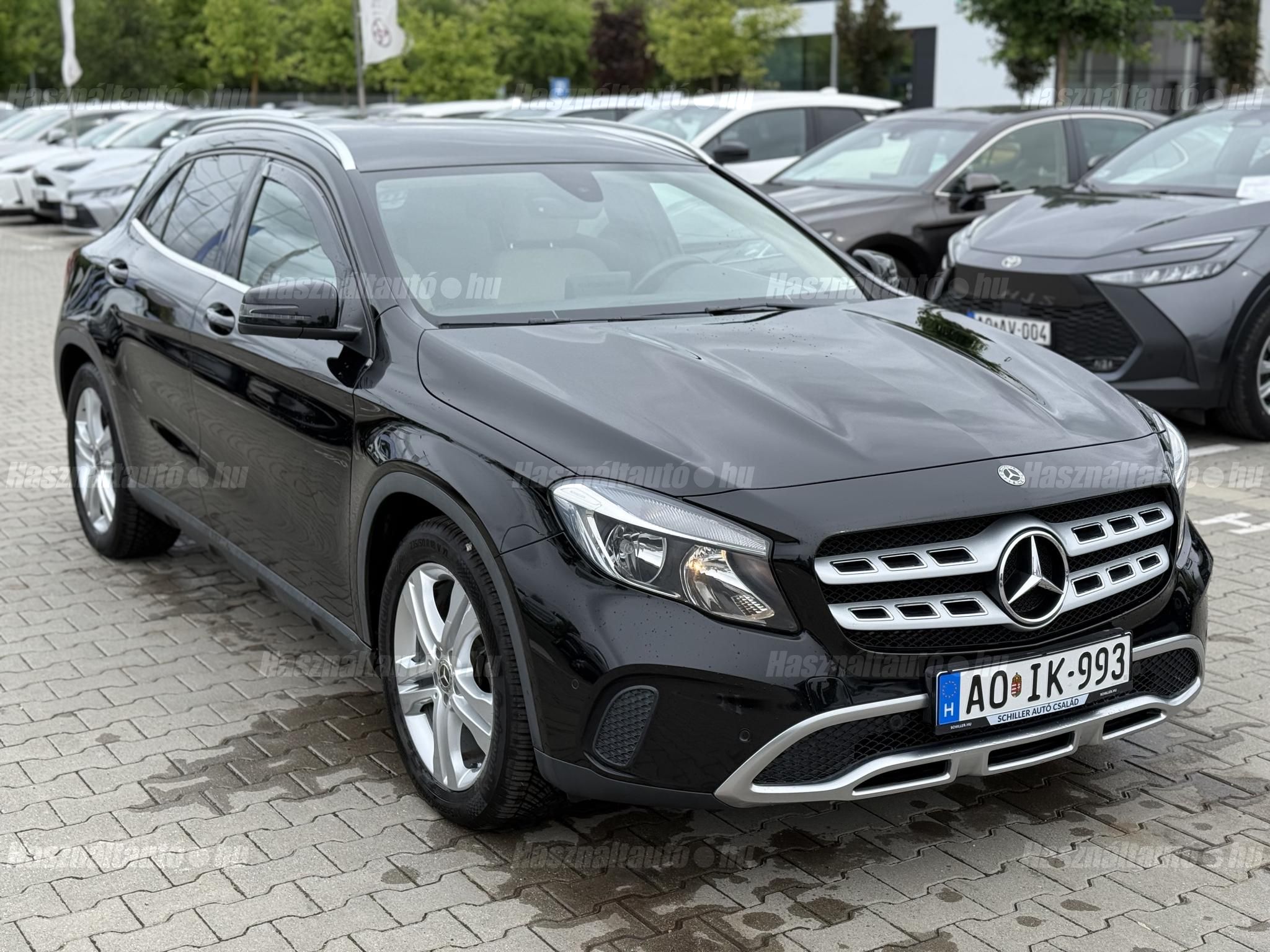 MERCEDES-BENZ GLA 200 2017/9 - 1
