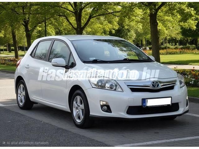 TOYOTA AURIS 2013 - 1
