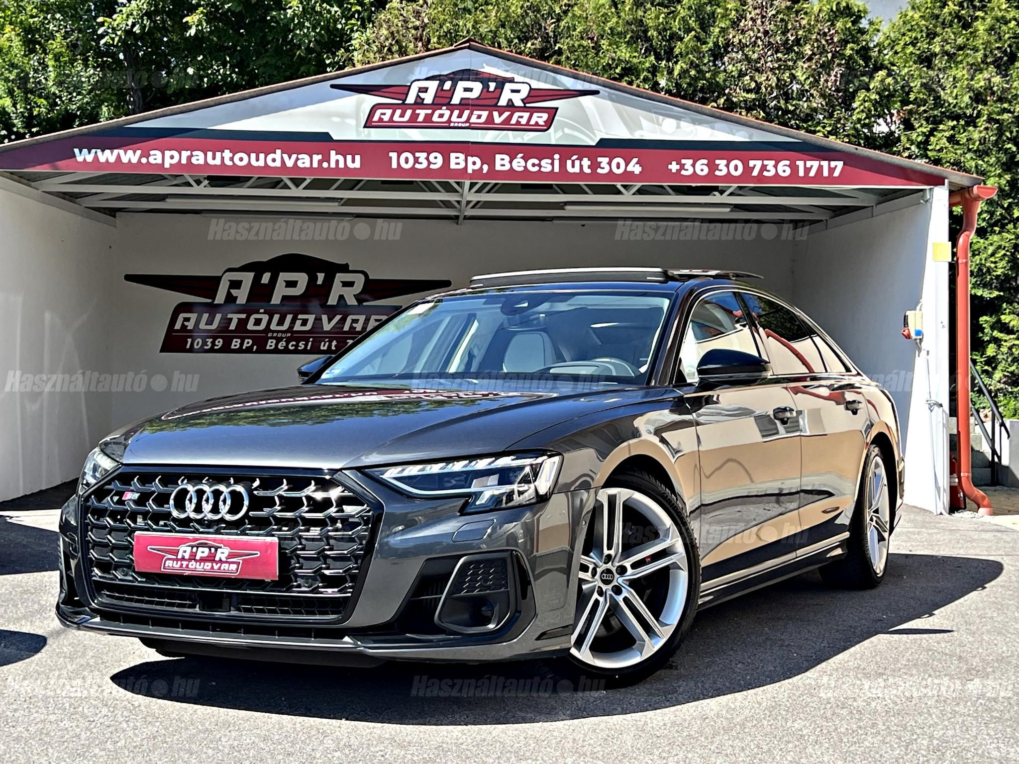 AUDI S8 2022/5 - 1