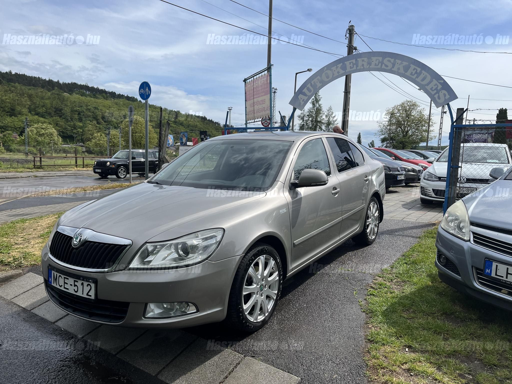 SKODA OCTAVIA 2012/5 - 1