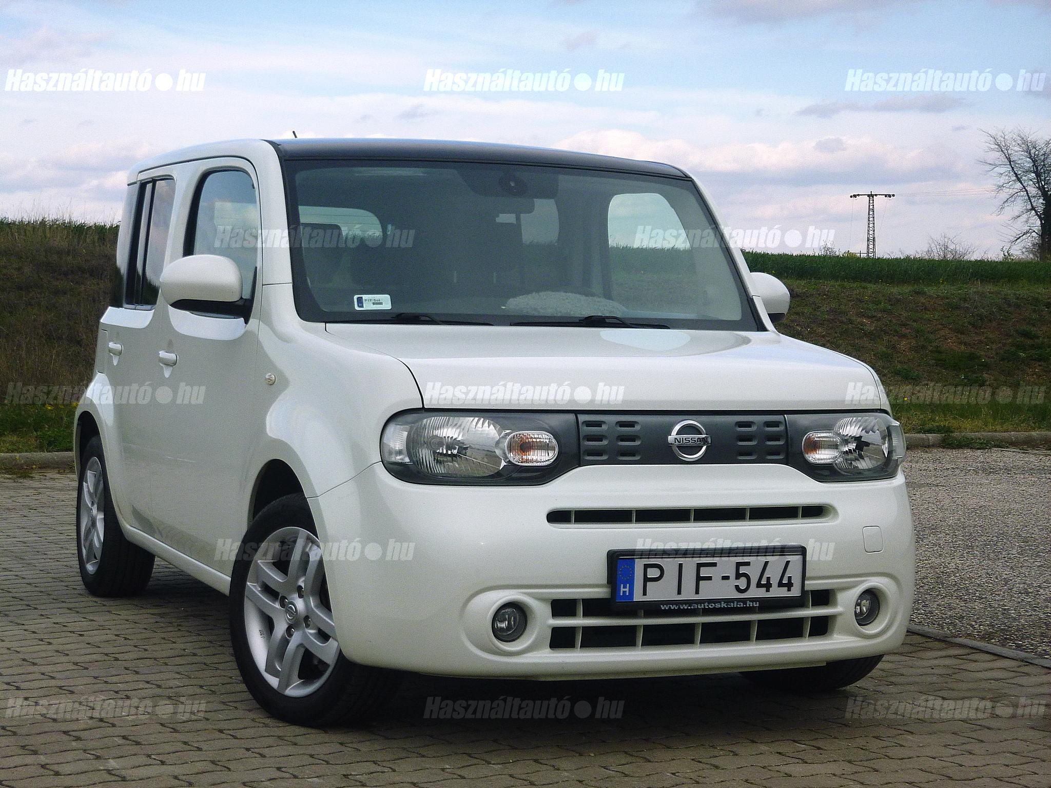 NISSAN CUBE 2010/11 - 1