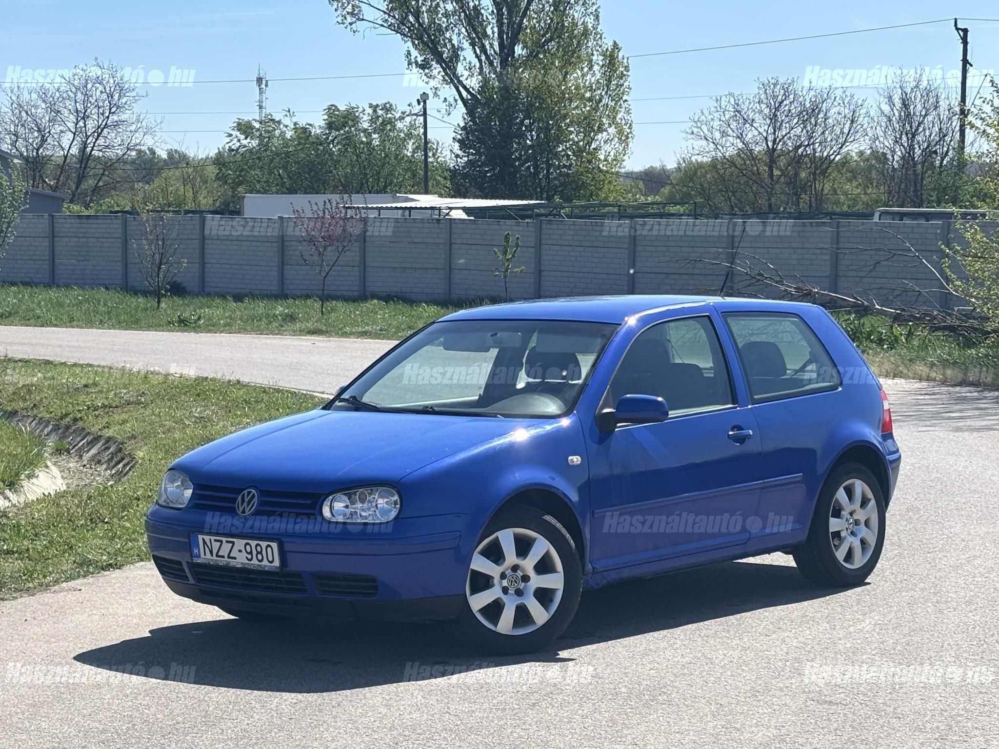 VOLKSWAGEN GOLF IV 2003 - 1