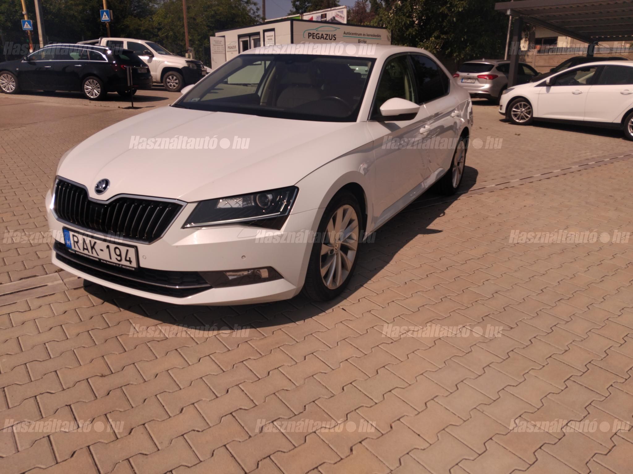 SKODA SUPERB 2018/9 - 1
