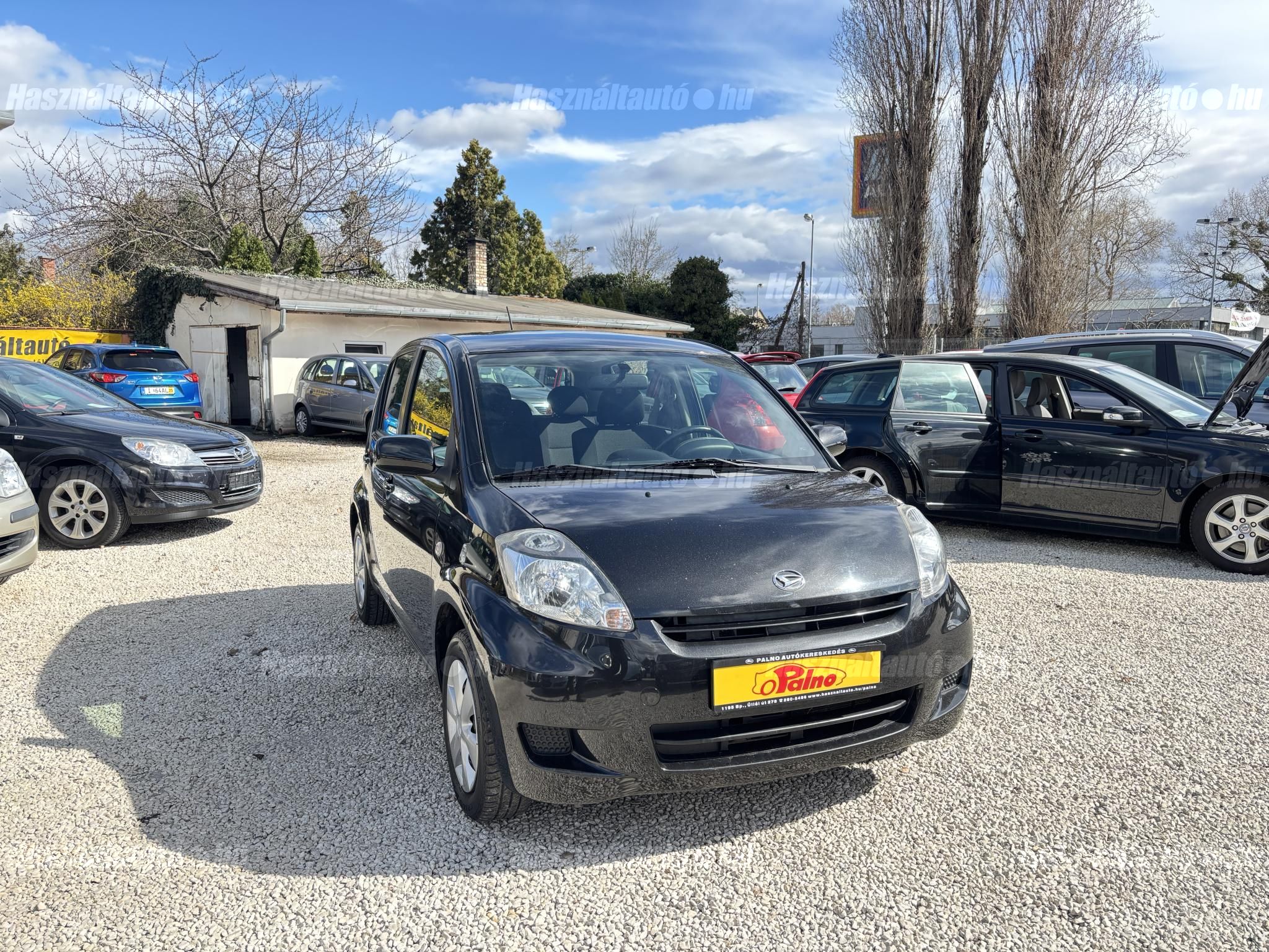 DAIHATSU SIRION 2010/8 - 1