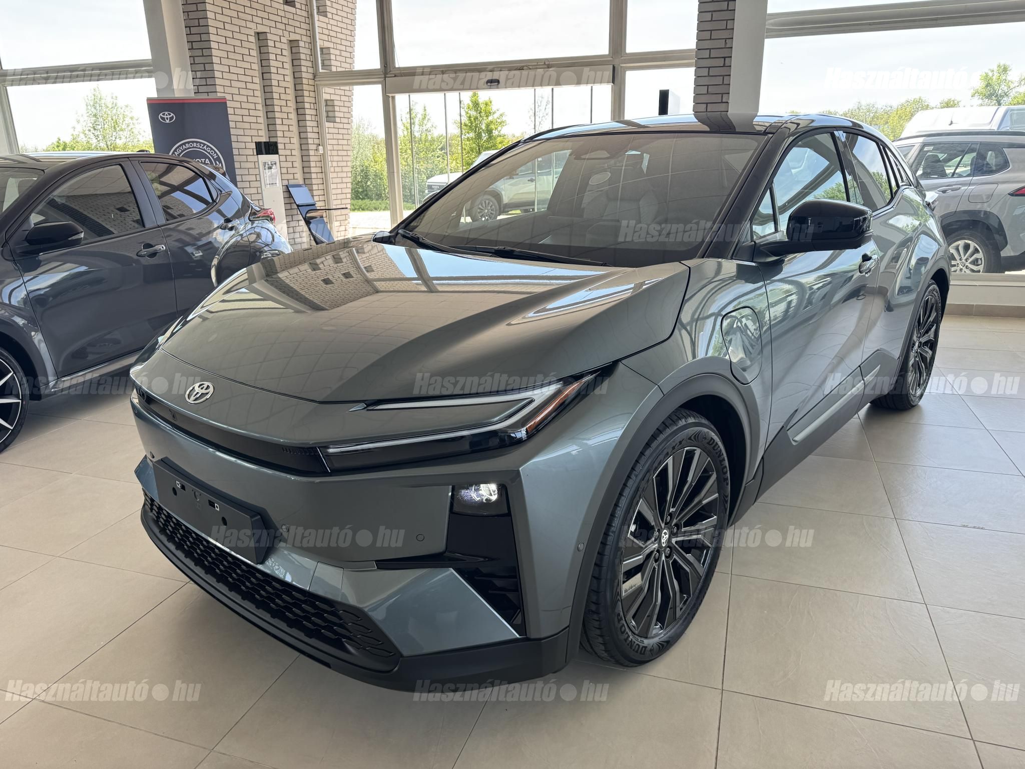 TOYOTA C-HR 2026 - 1