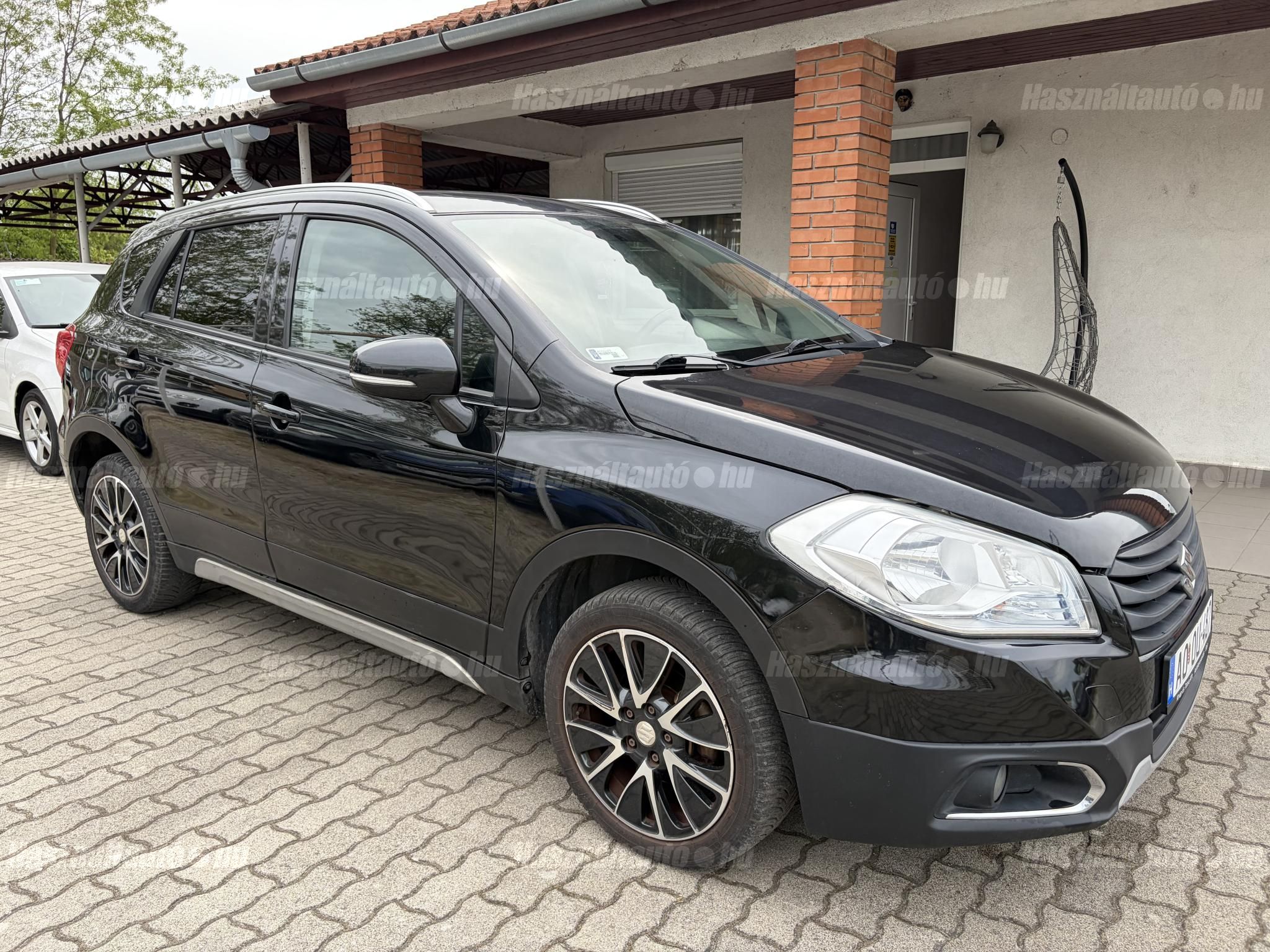 SUZUKI SX4 S-CROSS 2014/3 - 1