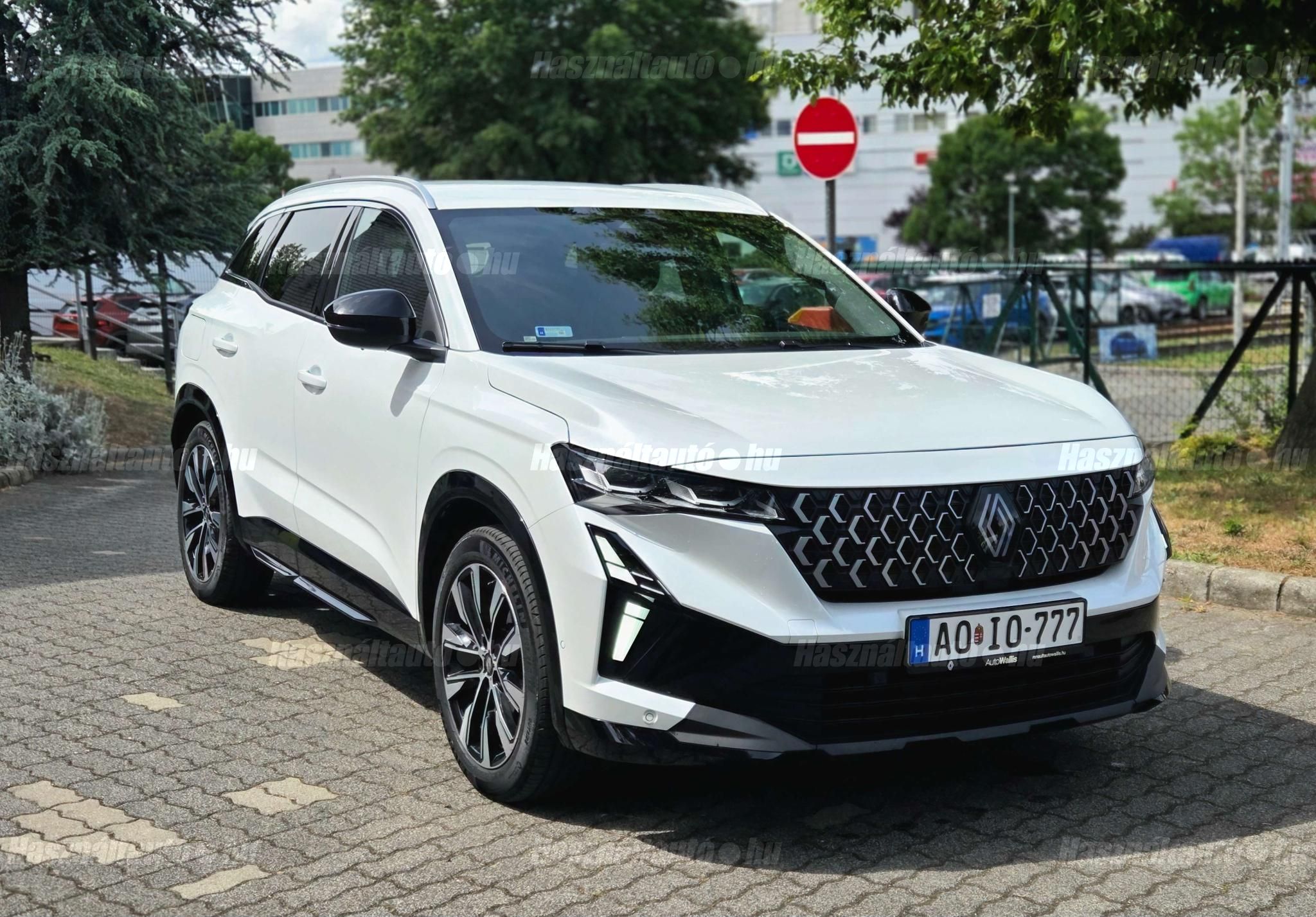 RENAULT AUSTRAL 2025/10 - 1