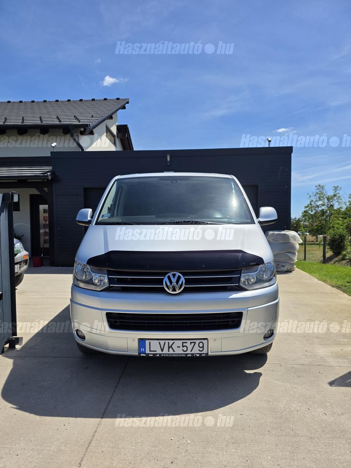 VOLKSWAGEN MULTIVAN 2011/3 - 1