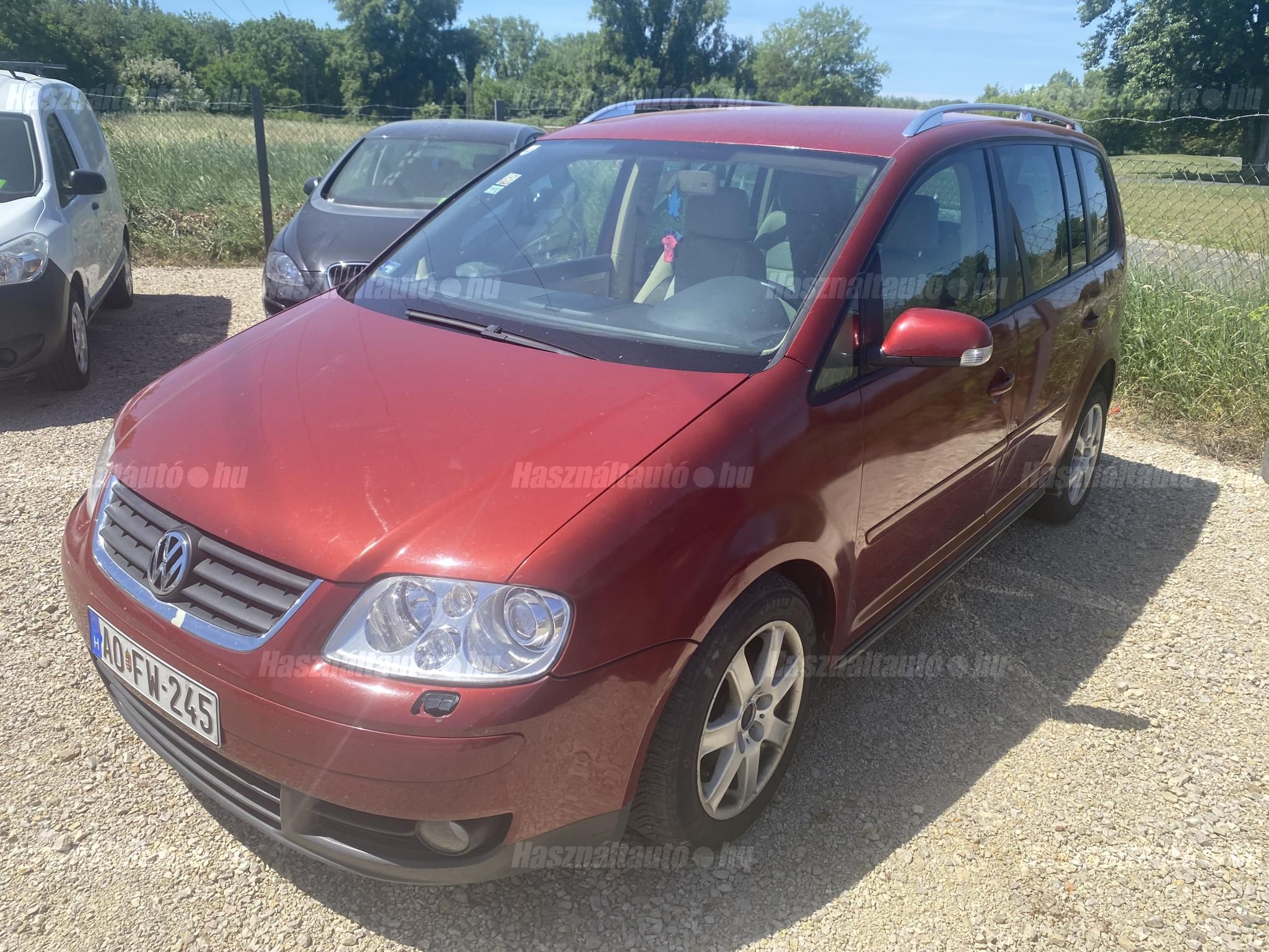 VOLKSWAGEN TOURAN 2005/9 - 1