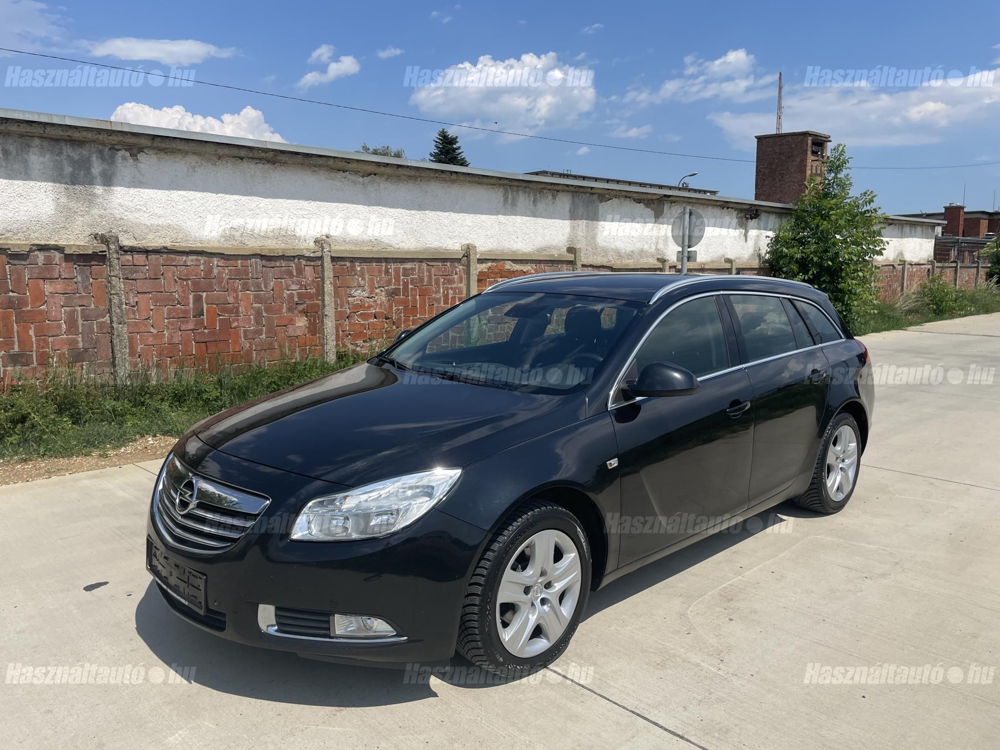 OPEL INSIGNIA 2013/10 - 1