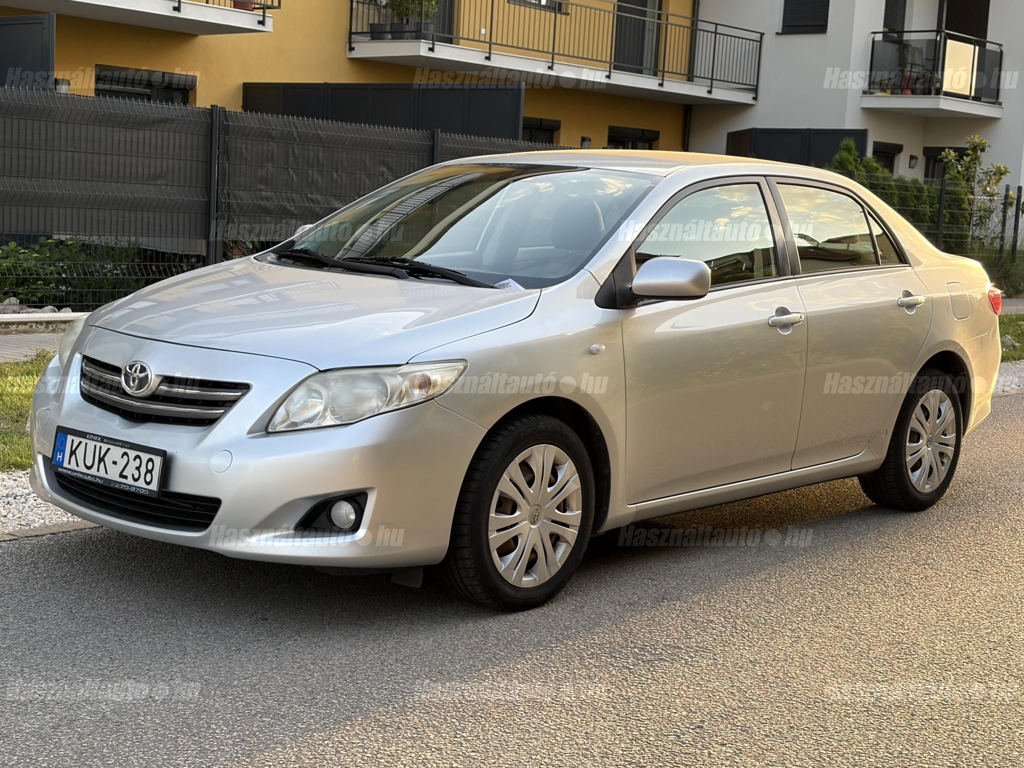 TOYOTA COROLLA 2007/8 - 1