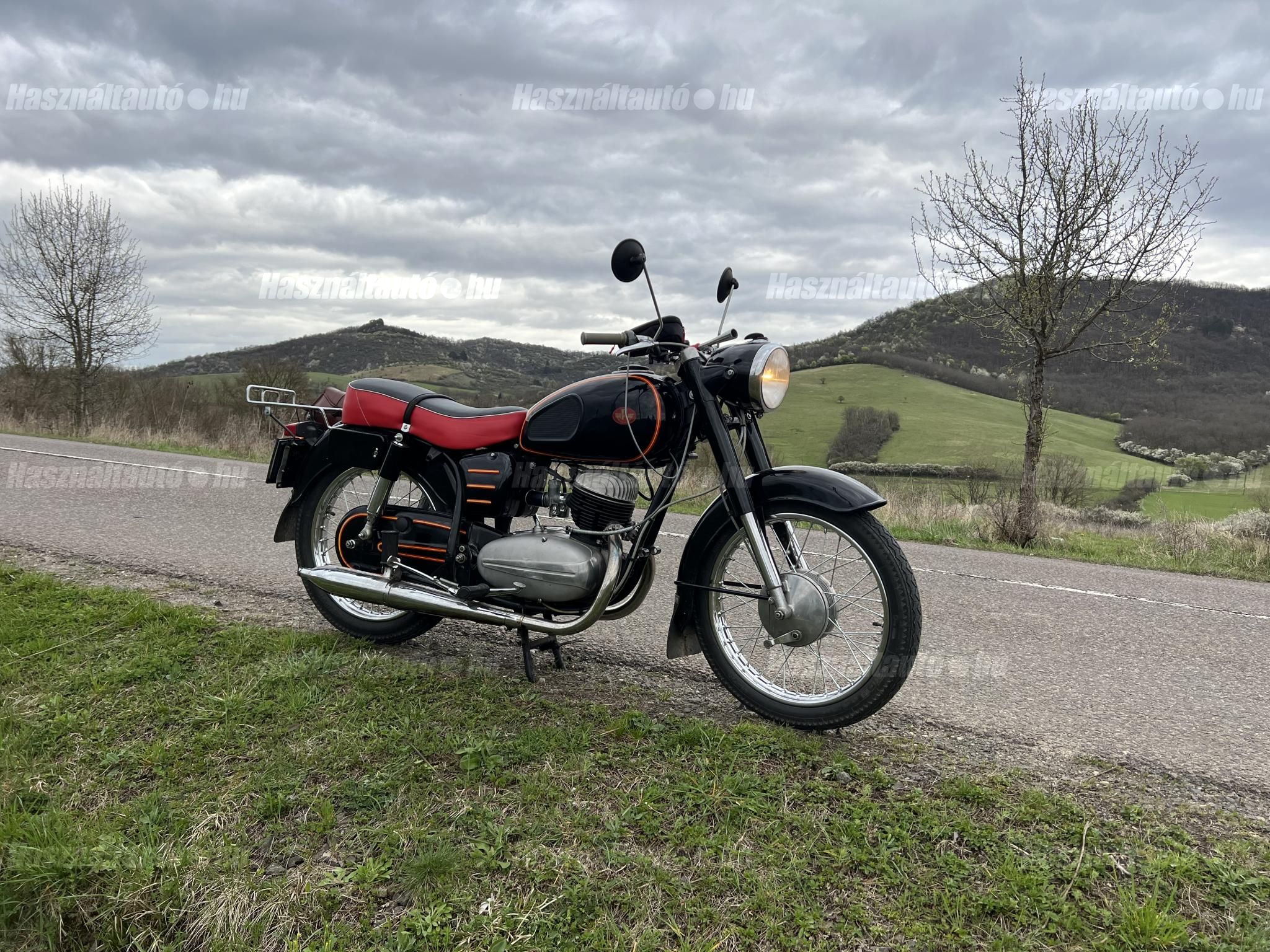 PANNONIA T5H 1968 - 1