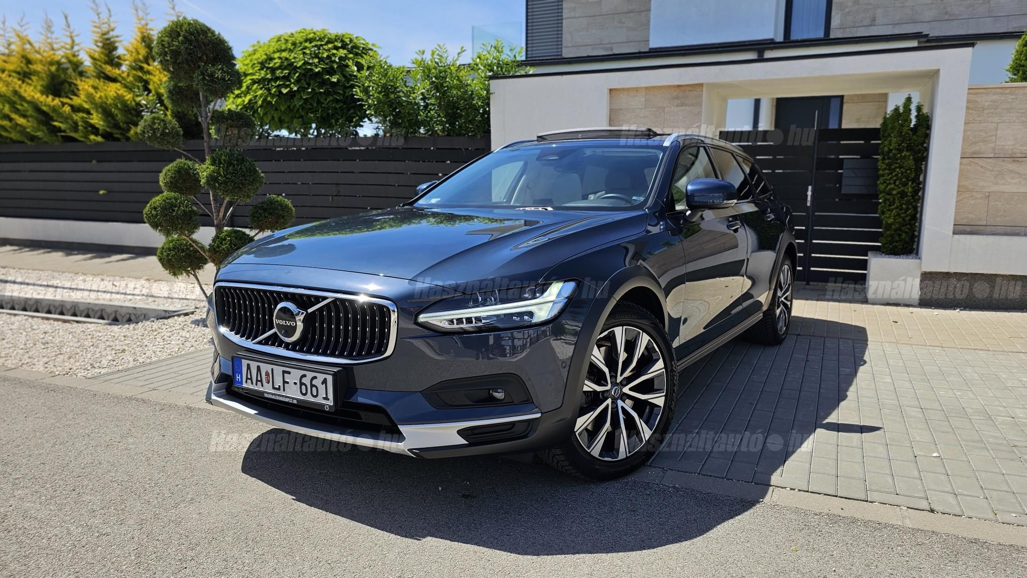 VOLVO V90 2023/4 - 1