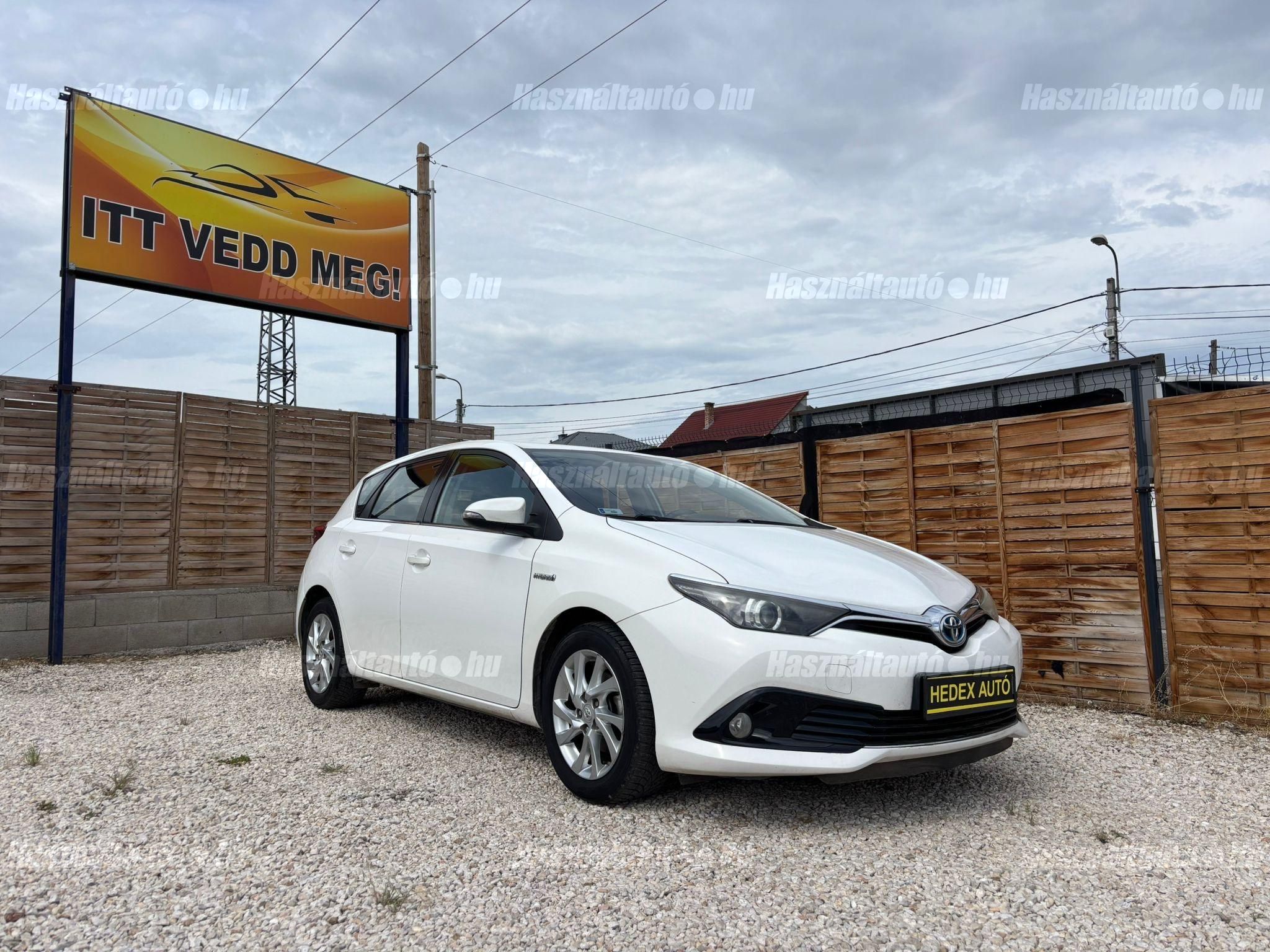 TOYOTA AURIS 2017/1 - 1