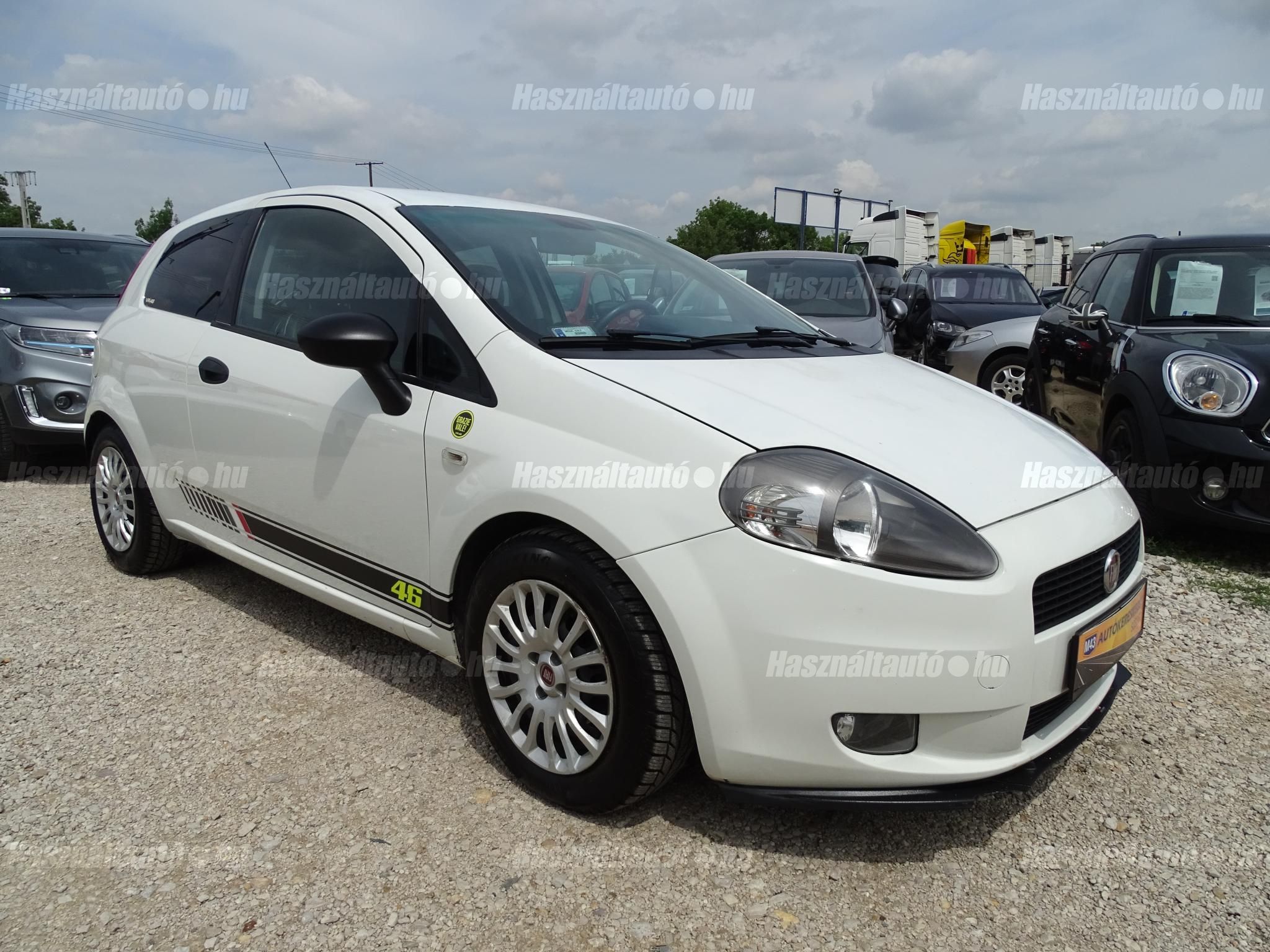 FIAT PUNTO 2011/10 - 1