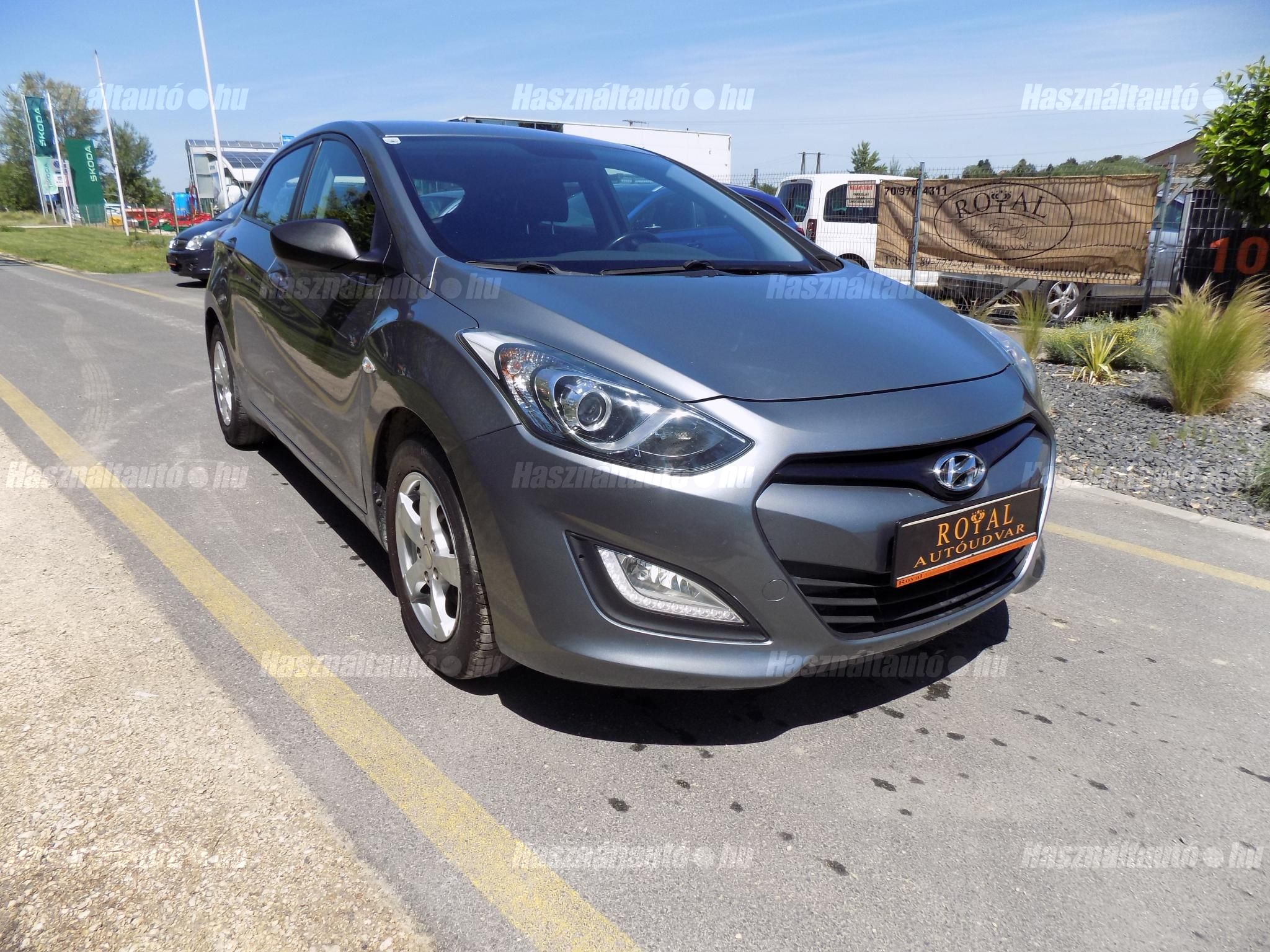HYUNDAI I30 2013/9 - 1